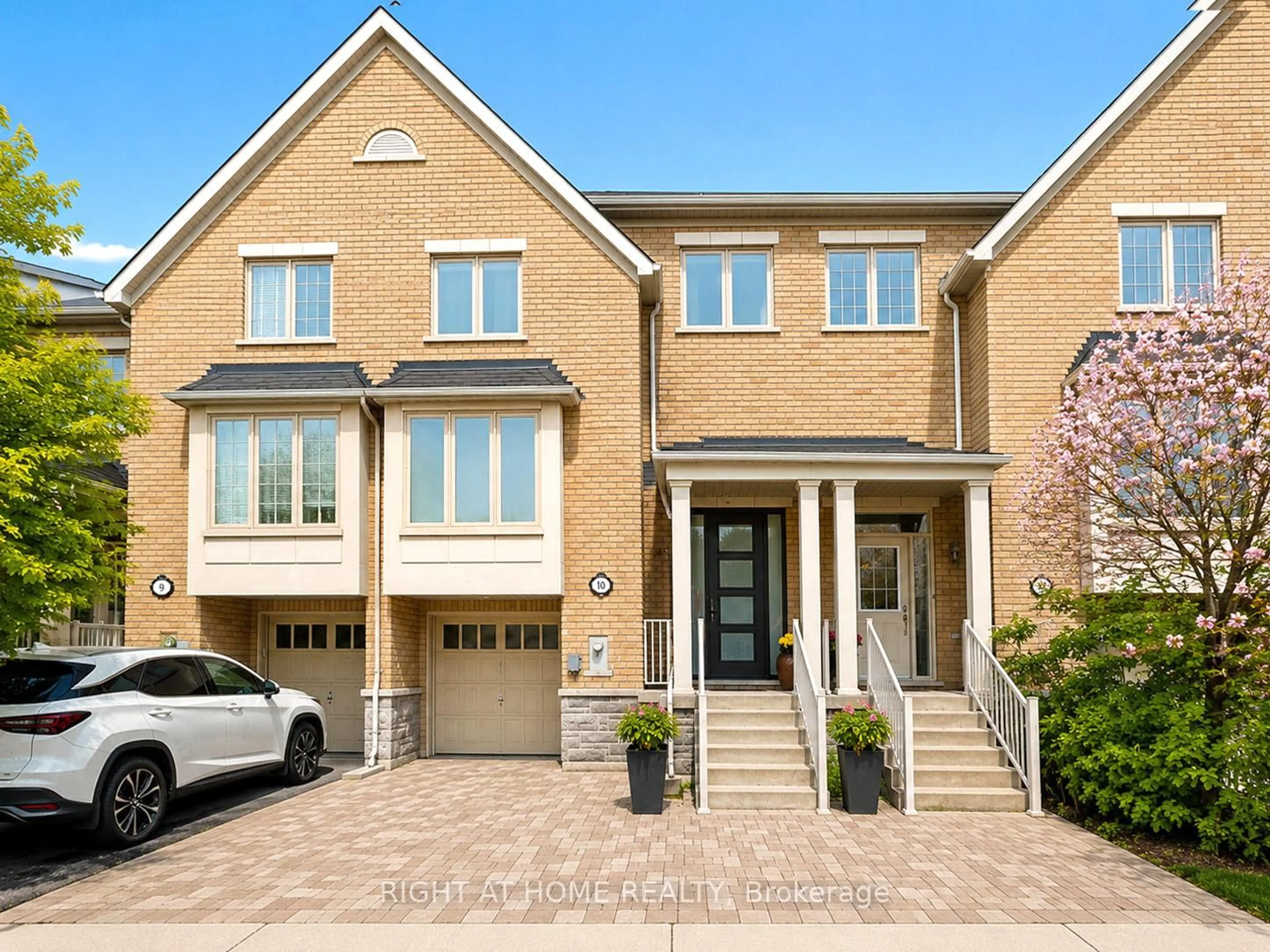 Home with brick exterior material, street for 8900 Bathurst St #10, Vaughan Ontario L4J 8A7