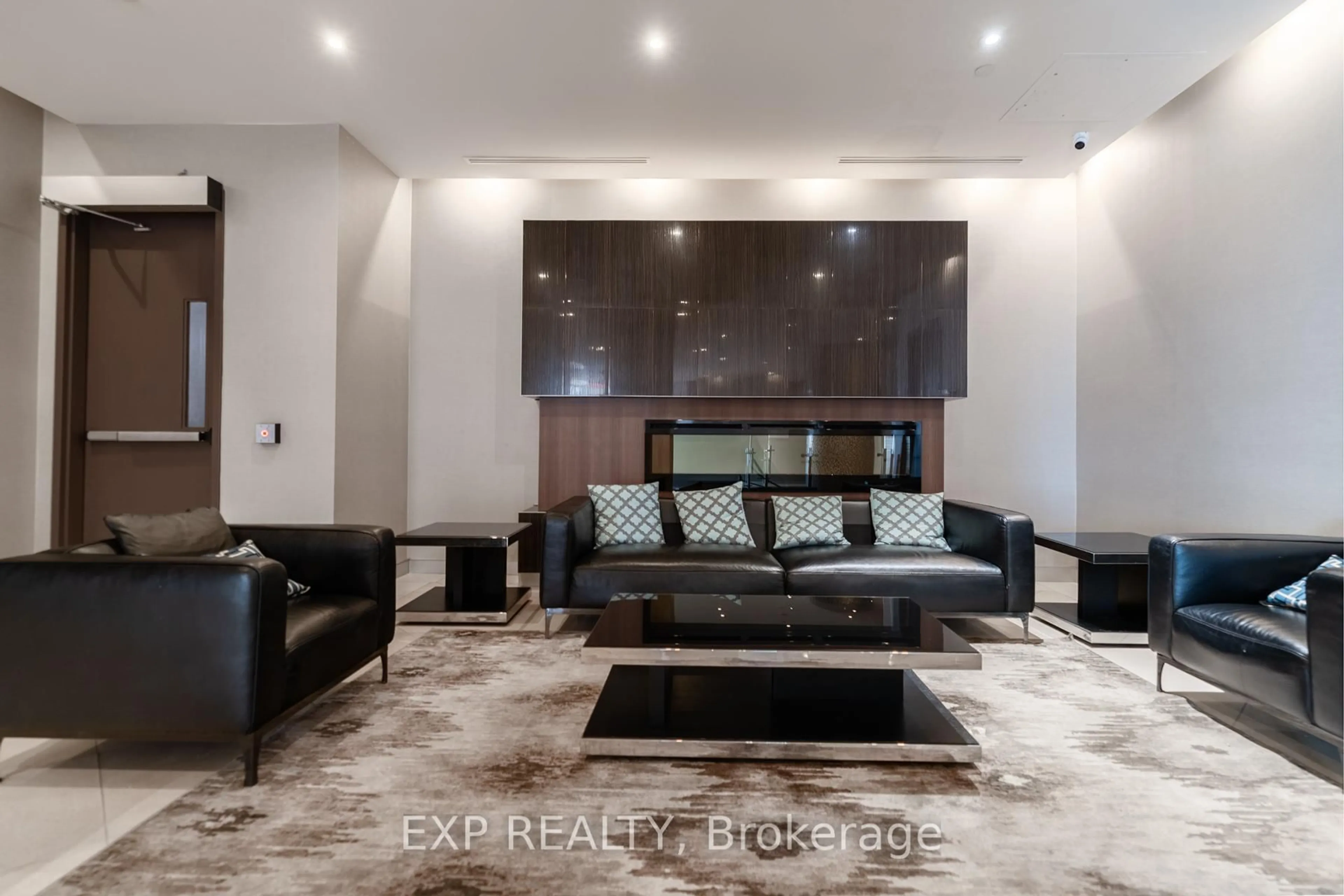 Lobby for 8323 Kennedy Rd #323, Markham Ontario L3R 5W7