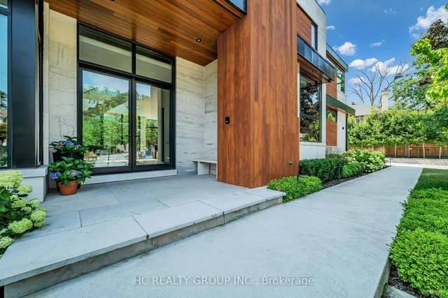 7 Whitelaw Crt, Markham 3