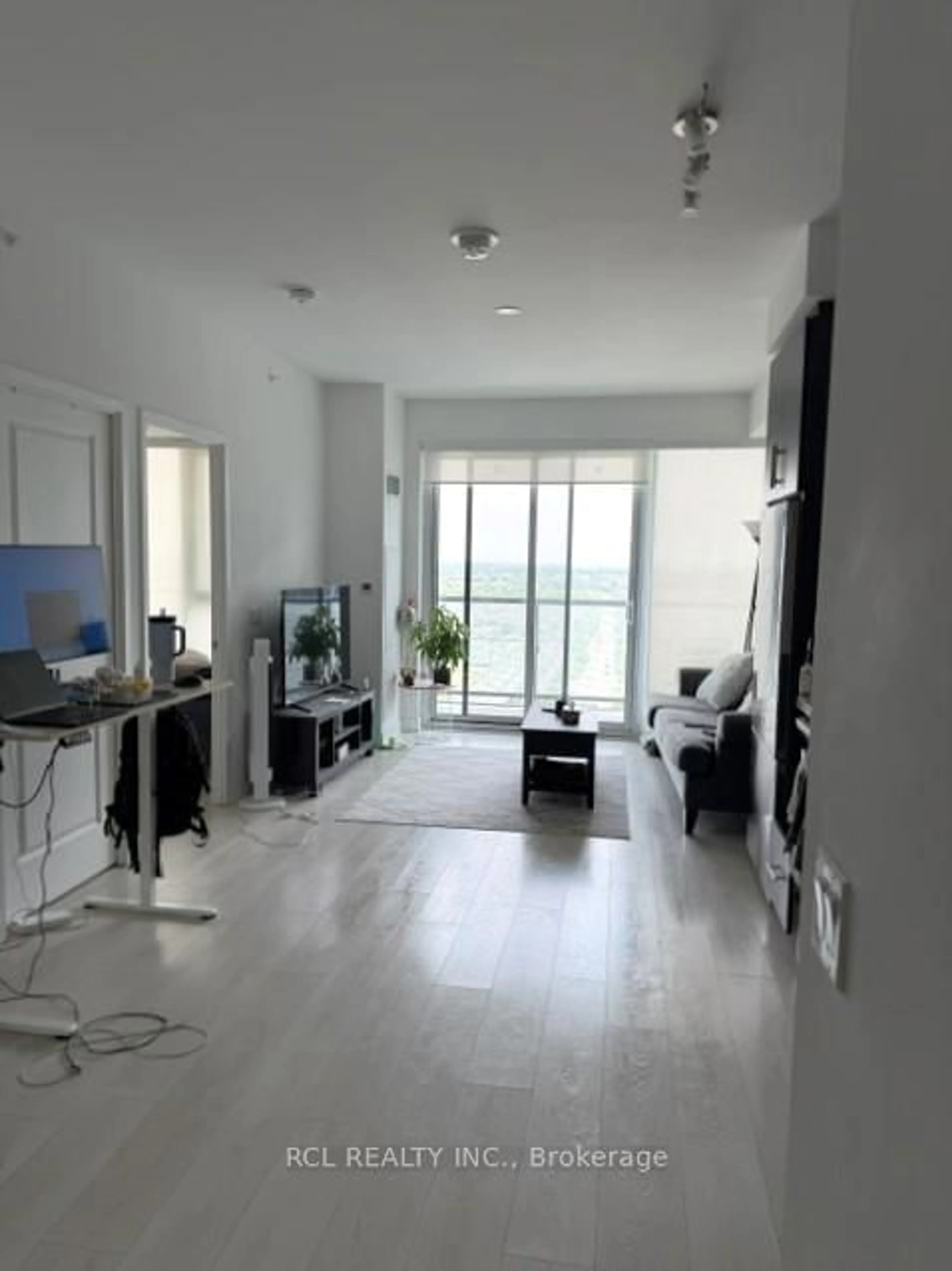 A pic of a room for 85 Oneida Cres #1806, Richmond Hill Ontario L4B 0H4