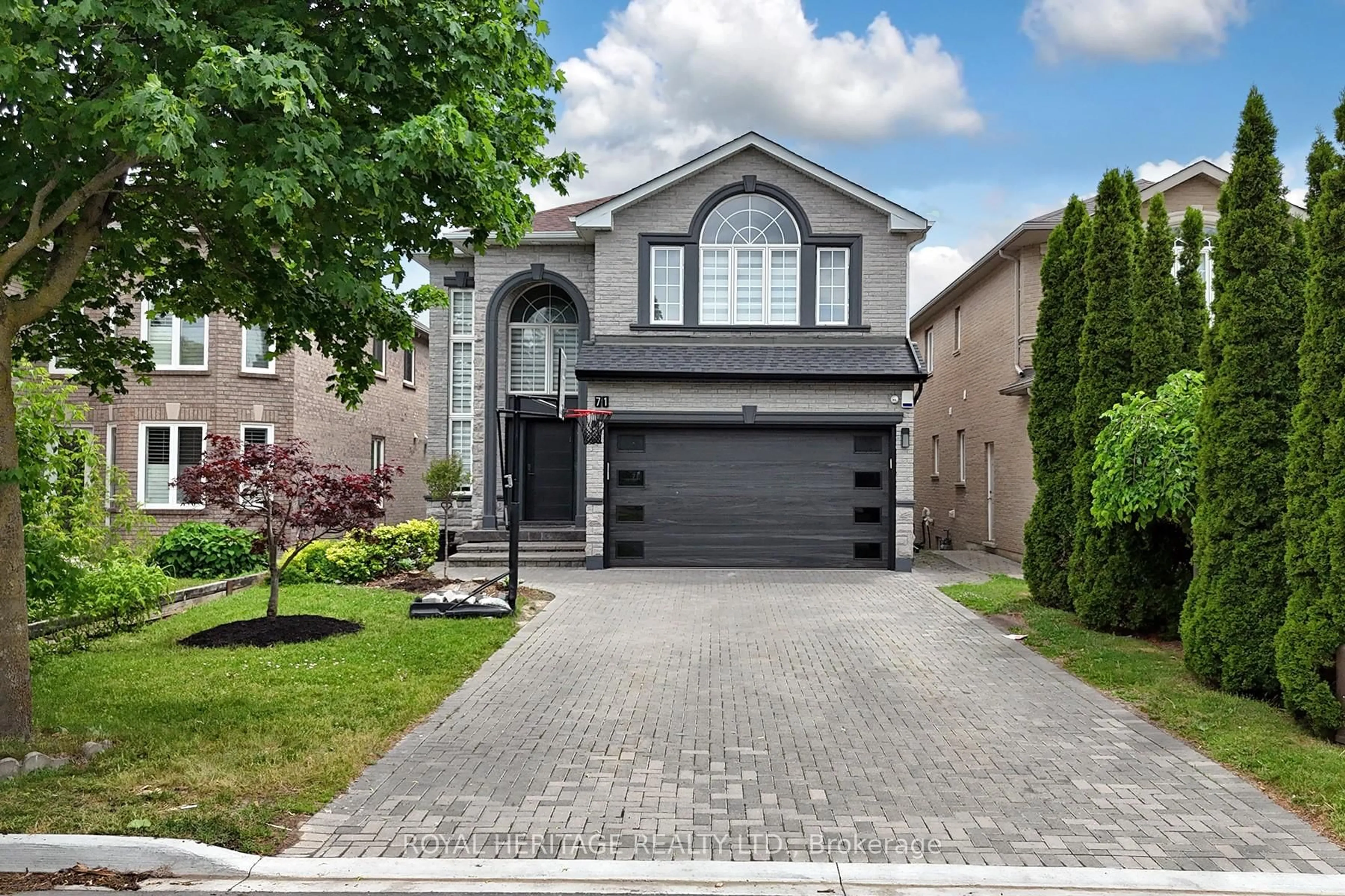 Home with brick exterior material, street for 71 Lund St, Richmond Hill Ontario L4C 9V7