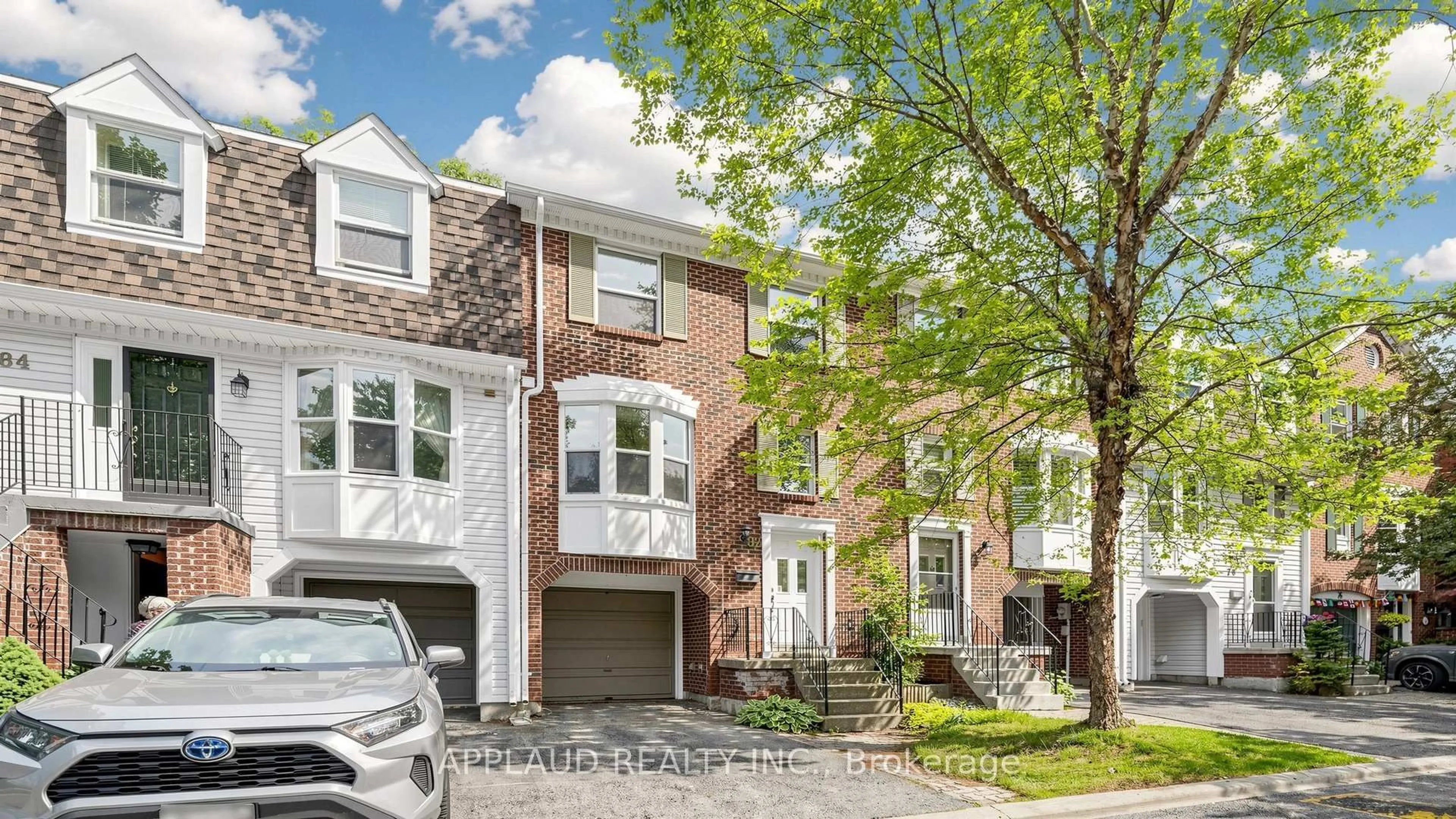 Home with brick exterior material, street for 82 Confederation Way, Markham Ontario L3T 5R5