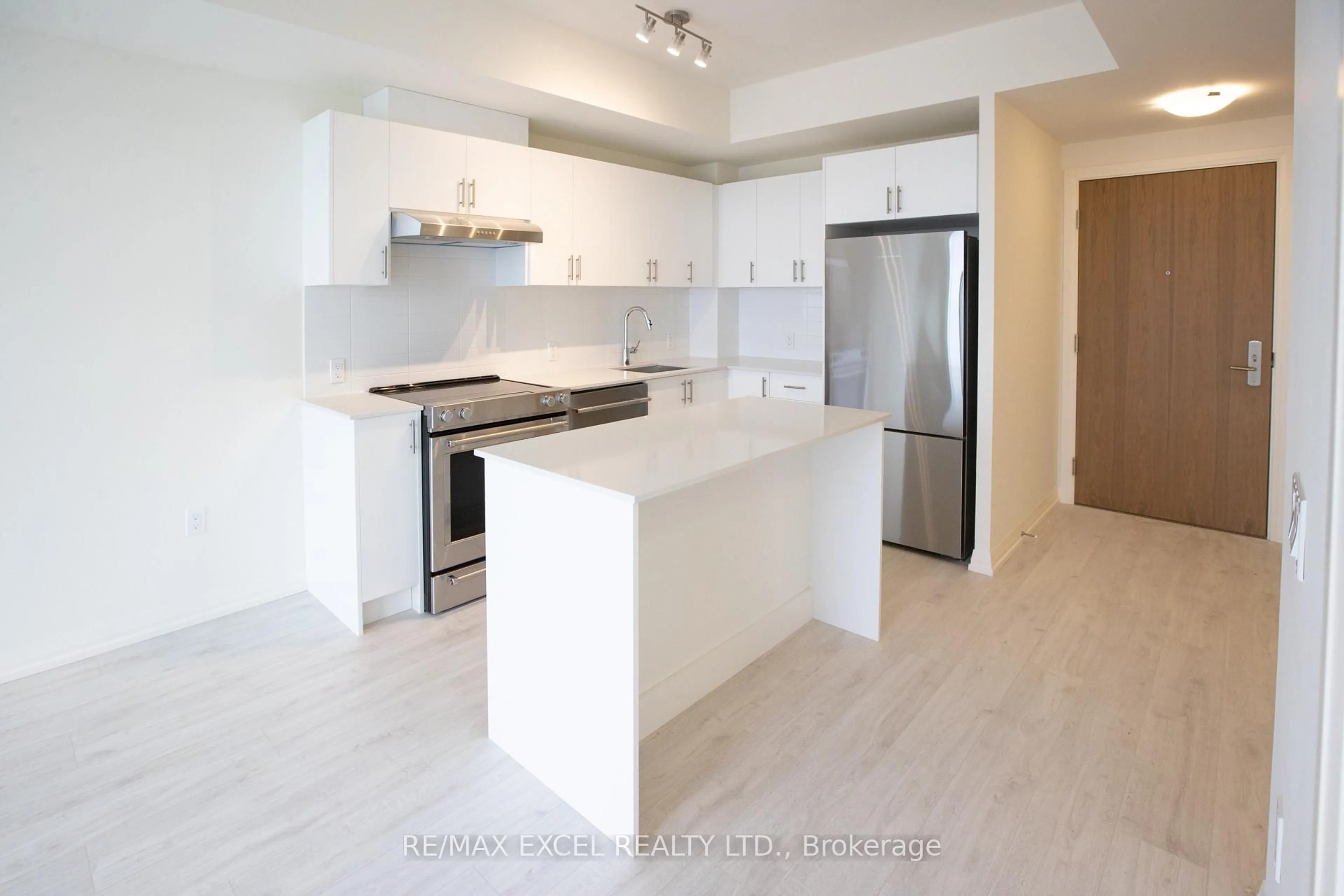 Unknown for 27 Korda Gate #1606, Vaughan Ontario L4K 0P6