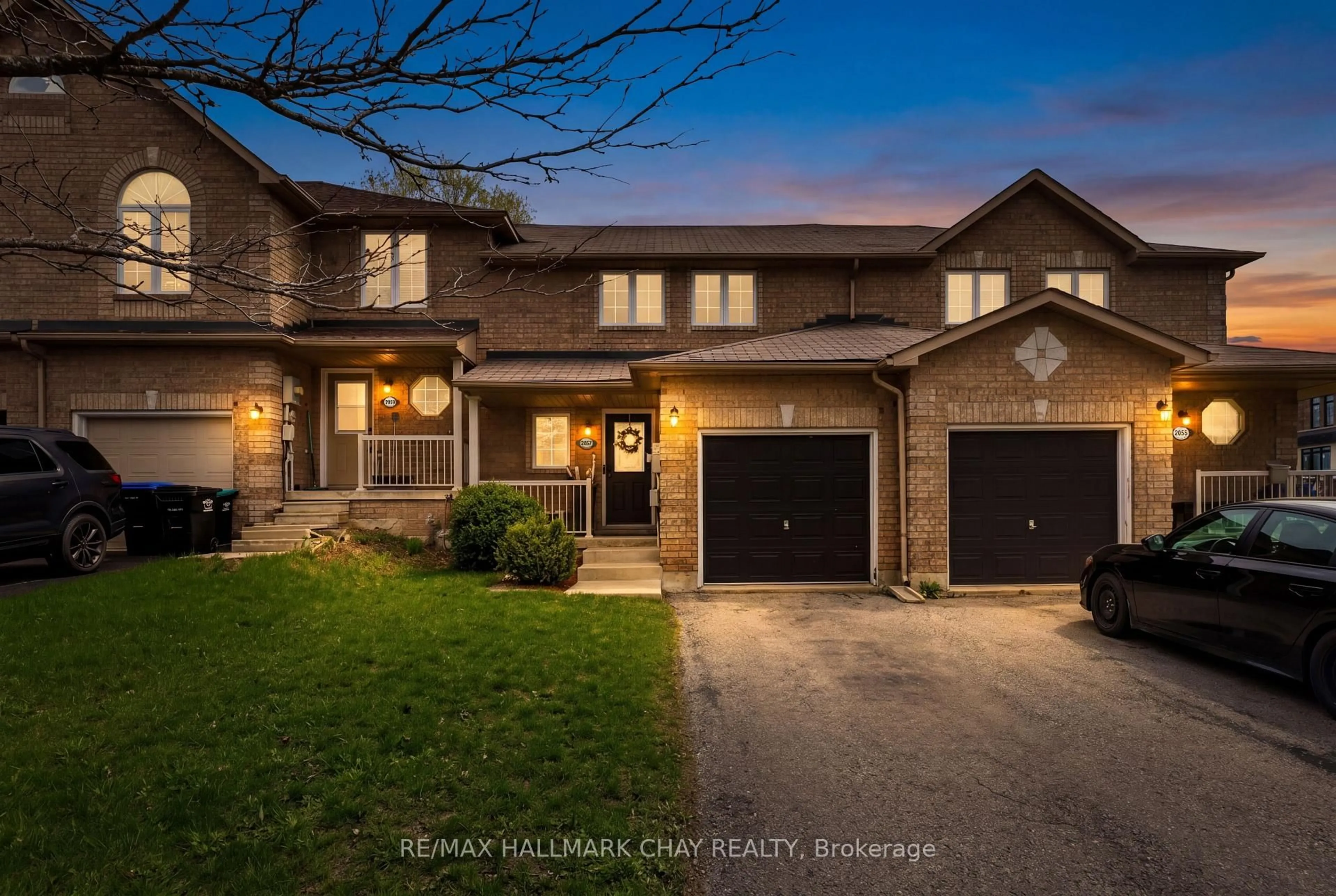 Home with brick exterior material, street for 2057 Osbond Rd, Innisfil Ontario L9S 0B6