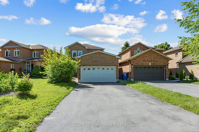 350 Pickering Cres, Newmarket 3