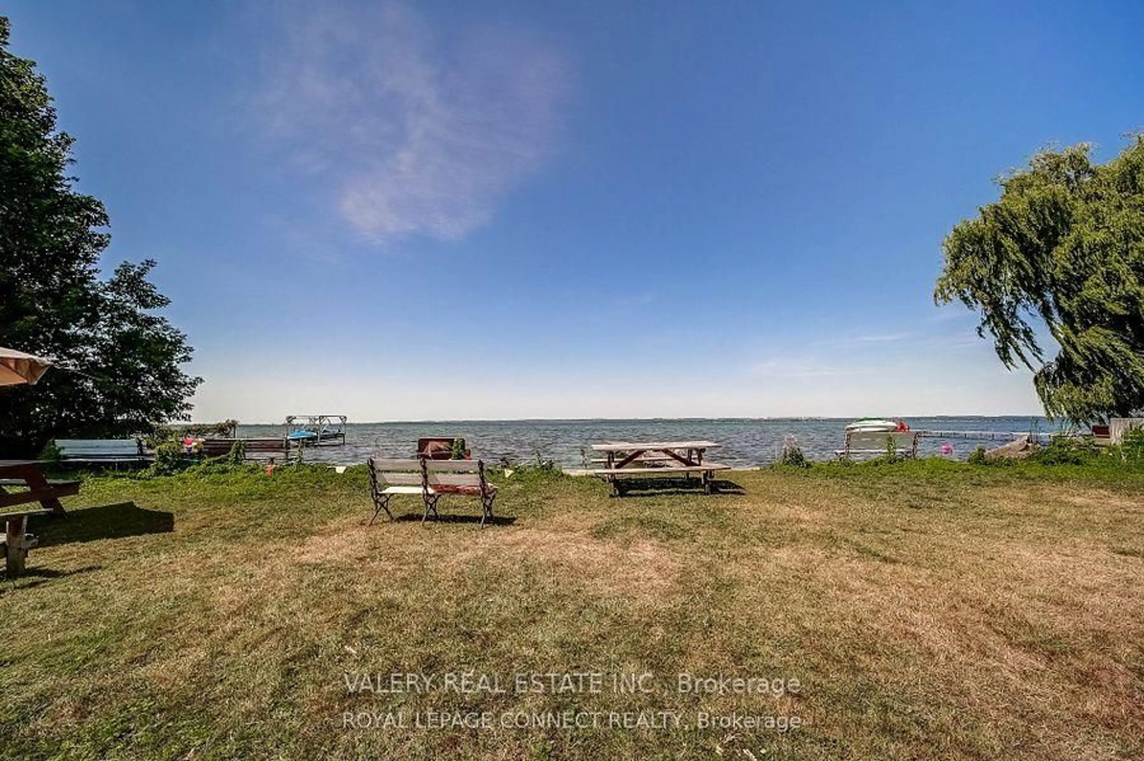 A pic from outside/outdoor area/front of a property/back of a property/a pic from drone, water/lake/river/ocean view for 158 Beach Rd, Georgina Ontario L4P 2L7