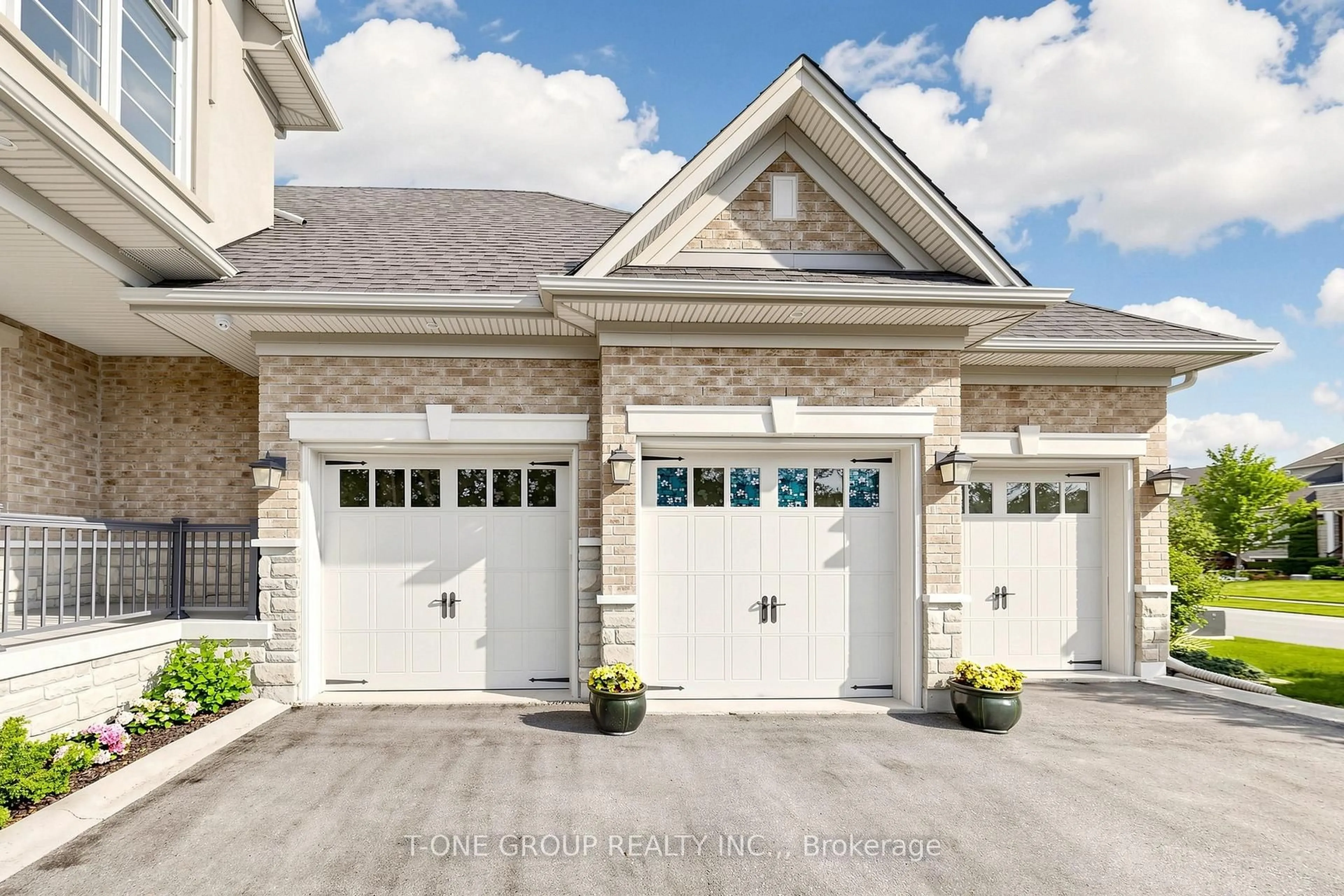Unknown for 97 Chuck Ormsby Cres, King Ontario L7B 0A7