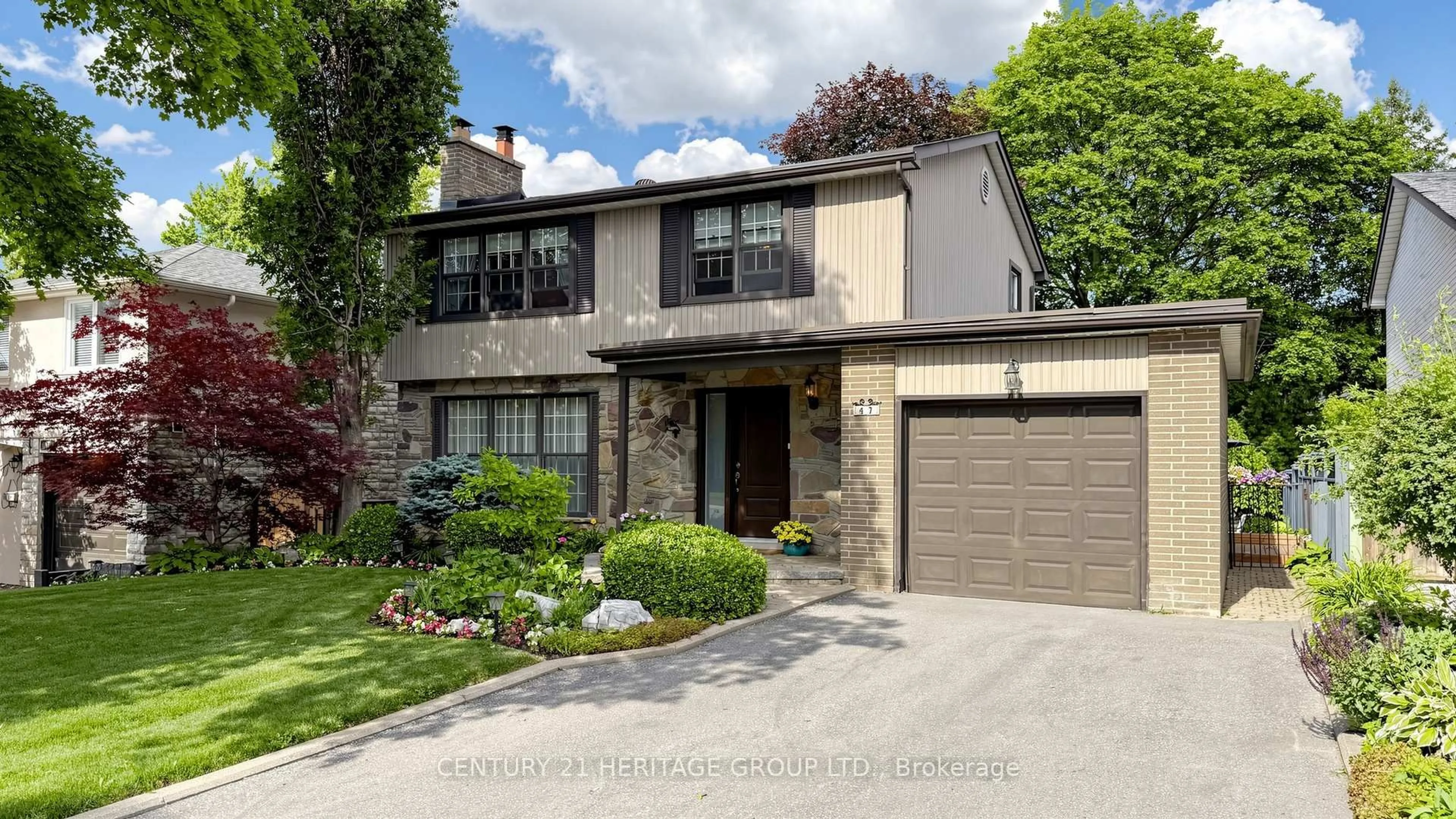 Home with brick exterior material, street for 47 Henderson Ave, Markham Ontario L3T 2K6