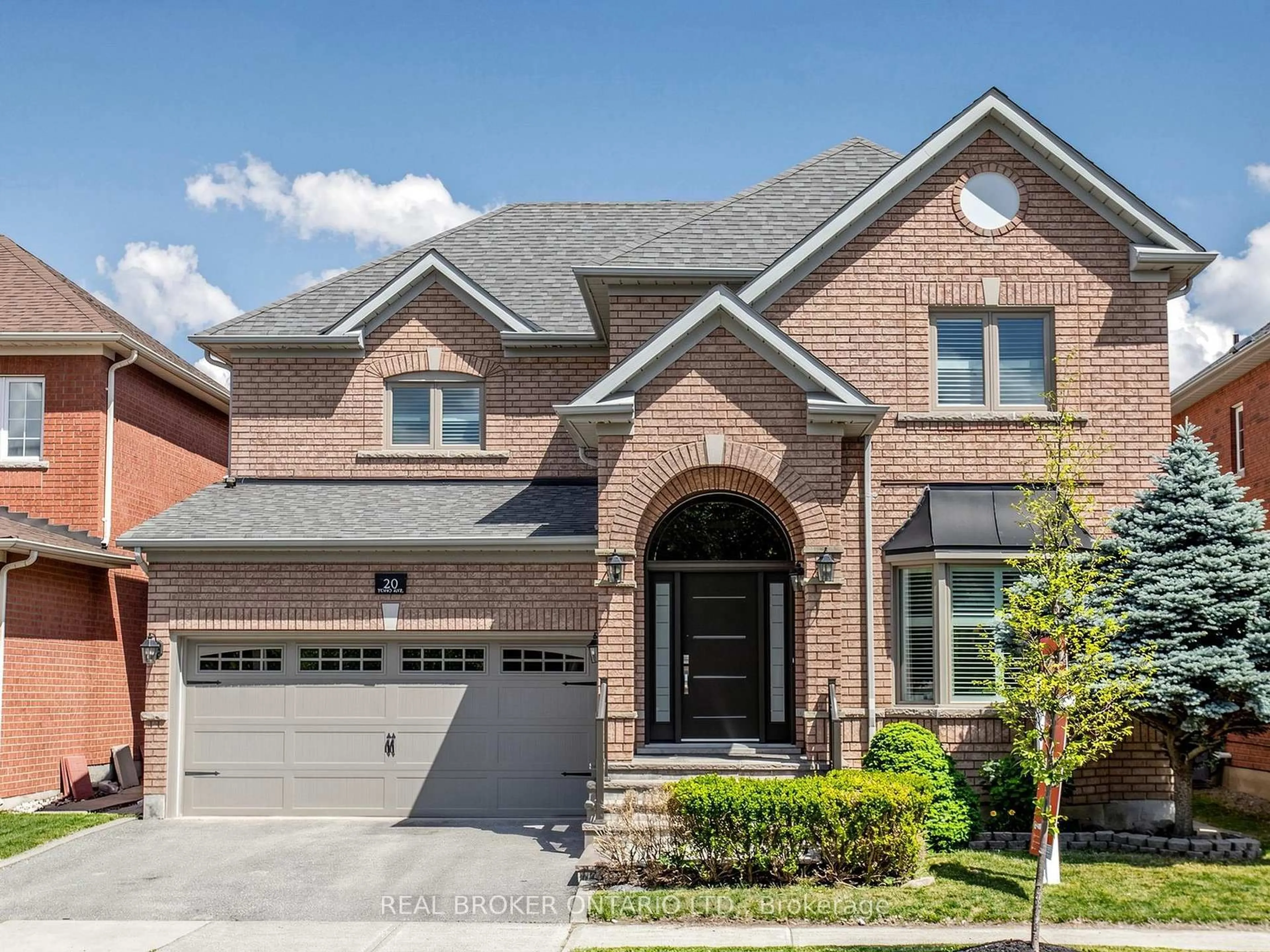 Home with brick exterior material, street for 20 Yoho Ave, Richmond Hill Ontario L4S 2J2