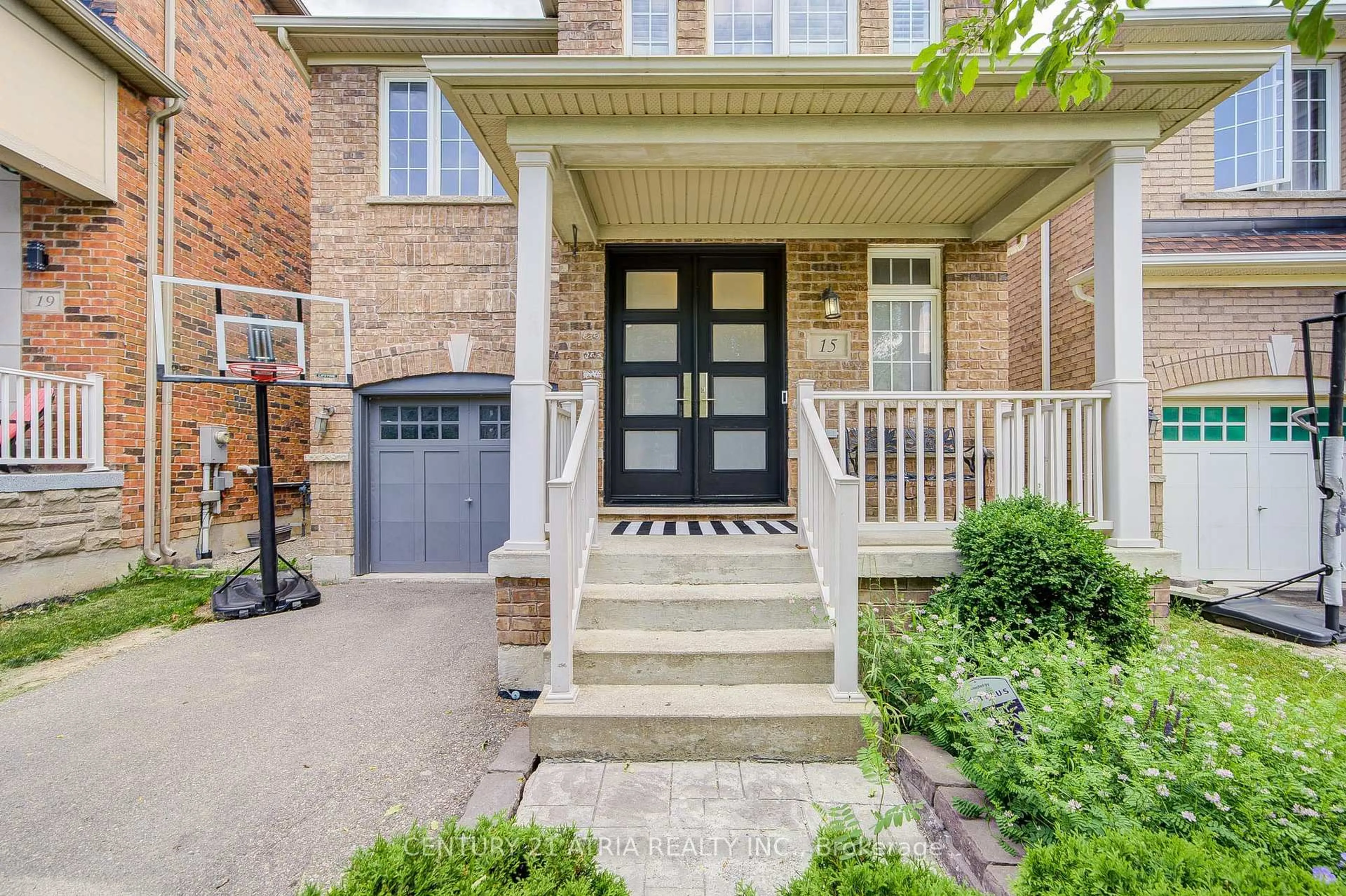 Home with brick exterior material, street for 15 Asner Ave, Vaughan Ontario L6A 0W3