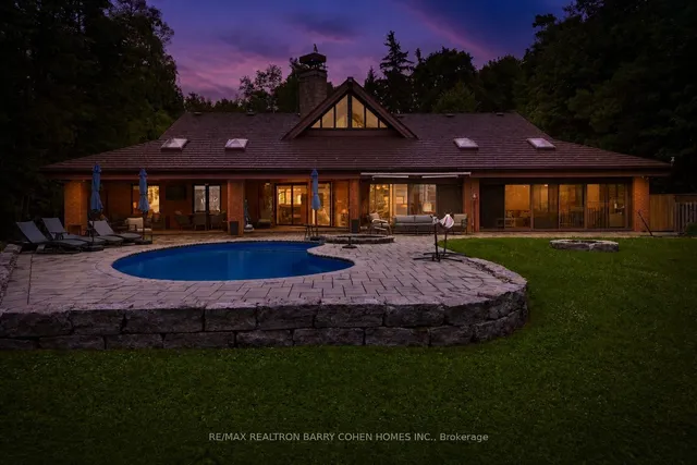 700 Lake Dr, Georgina 2