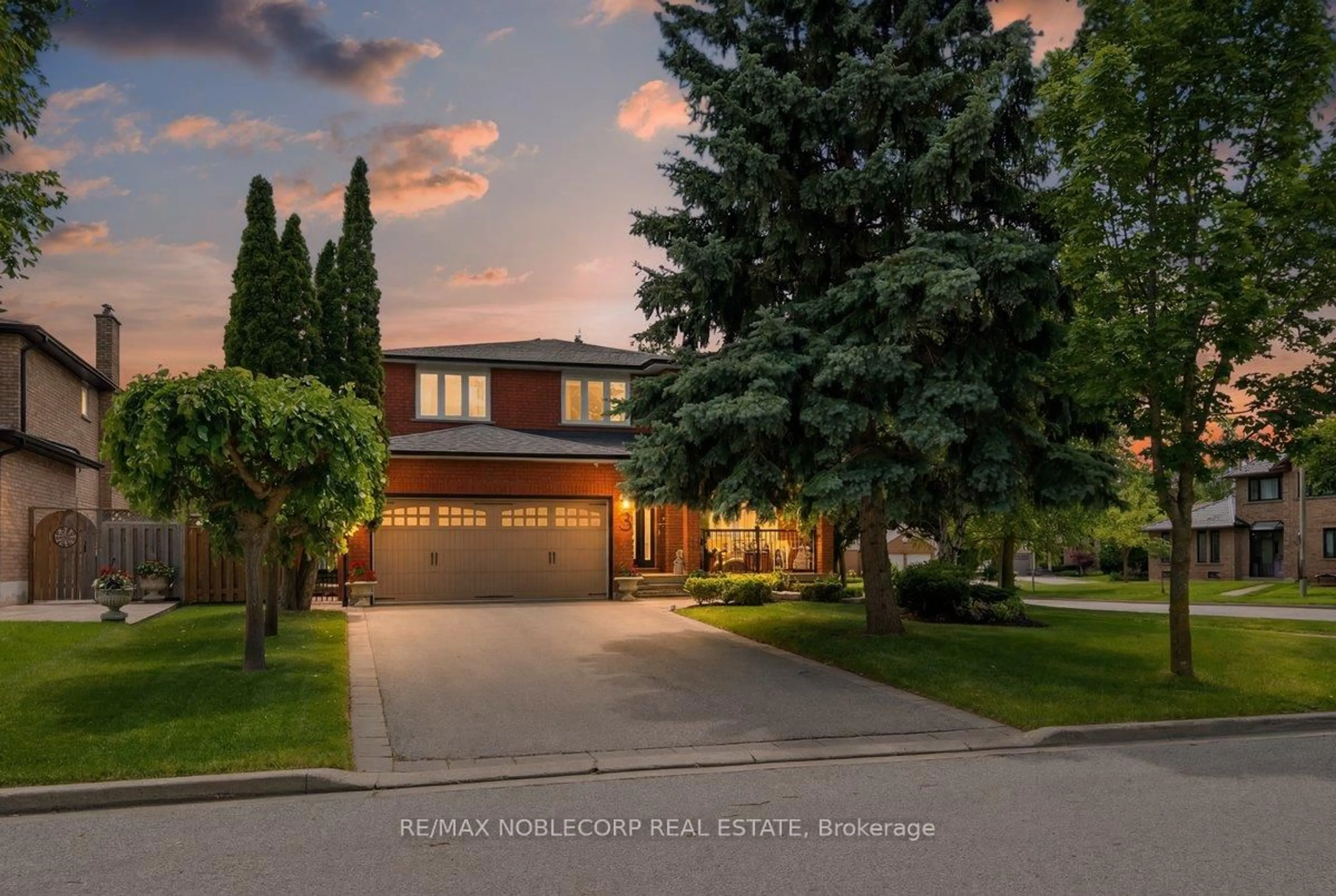 Unknown for 3 Castlehill Rd, Vaughan Ontario L6A 1P3