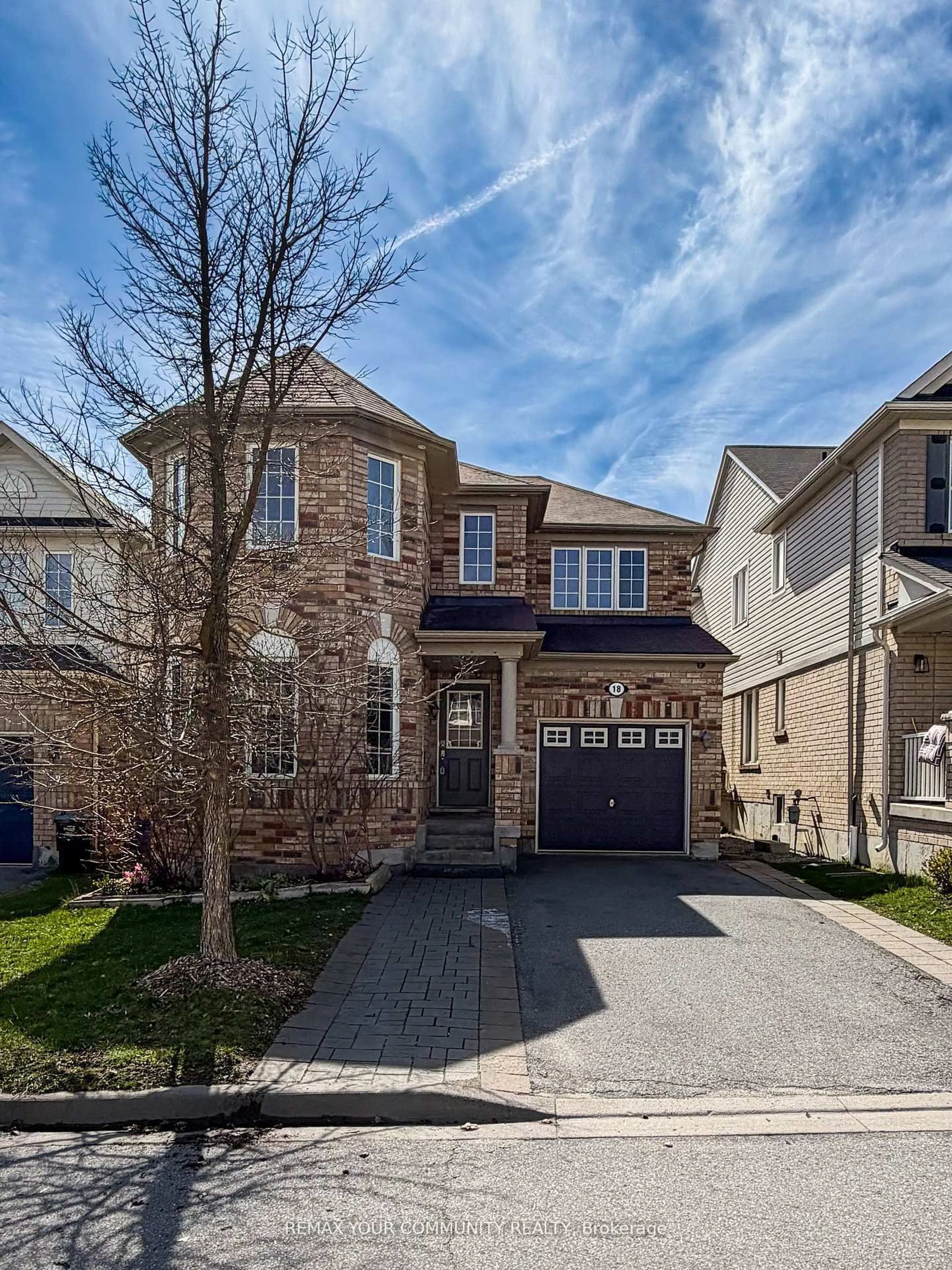 Home with brick exterior material, street for 18 Gordon Dr, New Tecumseth Ontario L9R 0J1