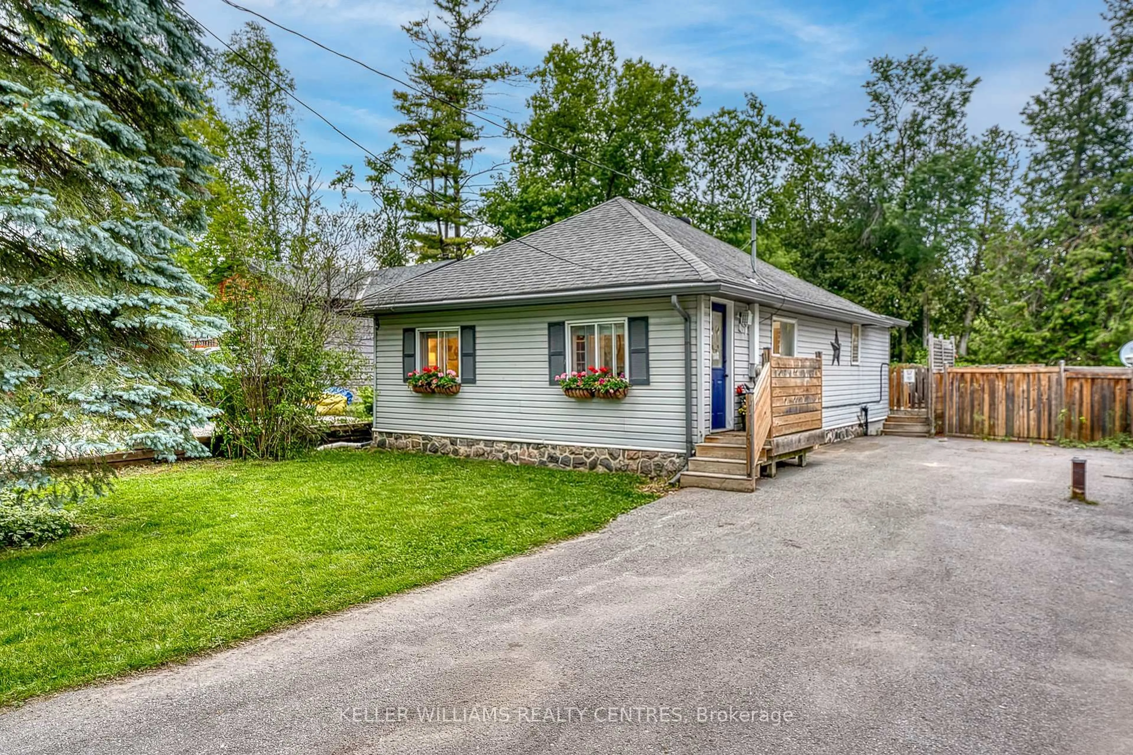 Unknown for 1152 Stoney Point Rd, Innisfil Ontario L0L 1W0