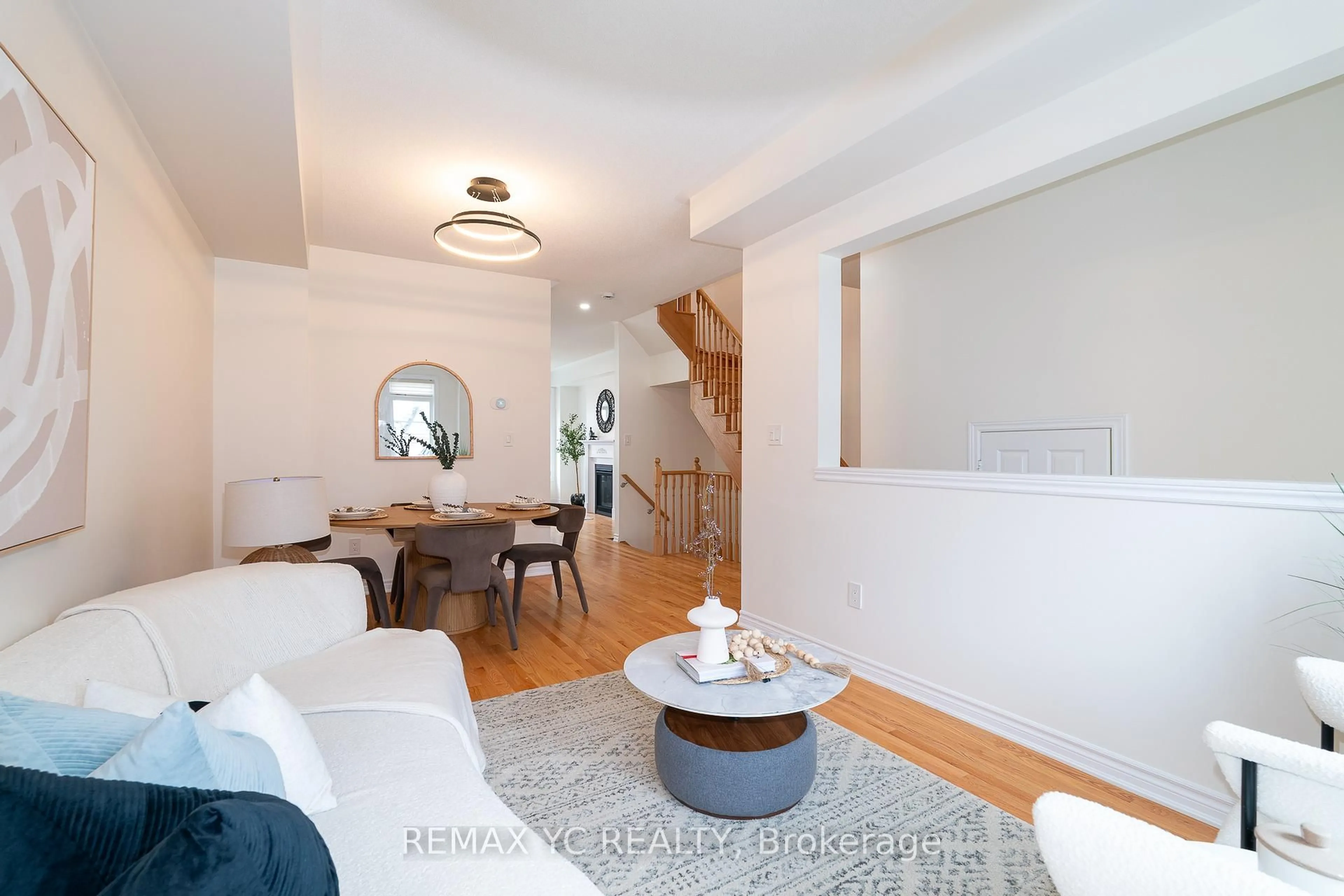 Living room with furniture, unknown for 58 Sandwell St, Vaughan Ontario L4H 4S4