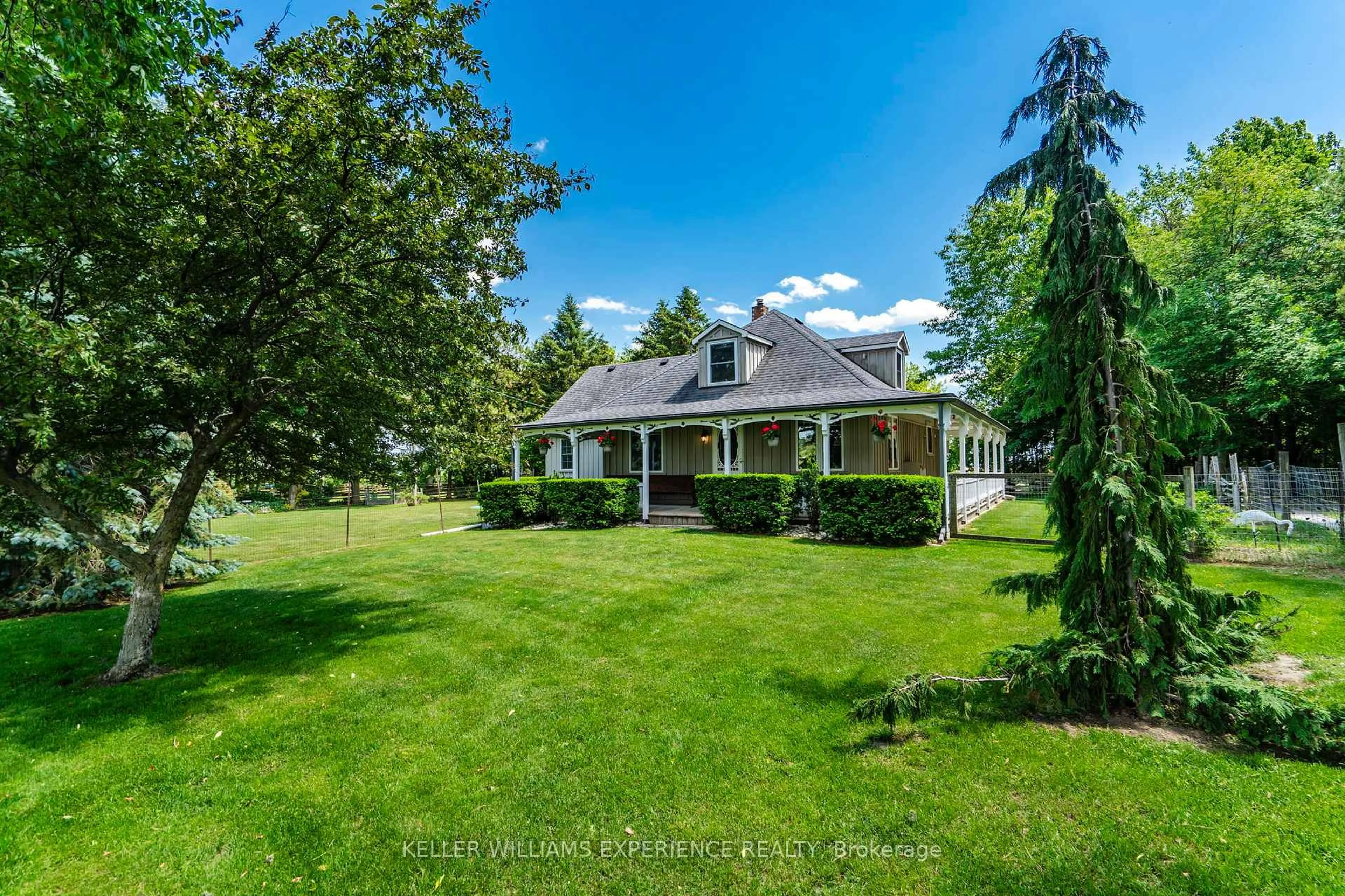 A pic from outside/outdoor area/front of a property/back of a property/a pic from drone, unknown for 5087 15th Line, New Tecumseth Ontario L0L 1L0