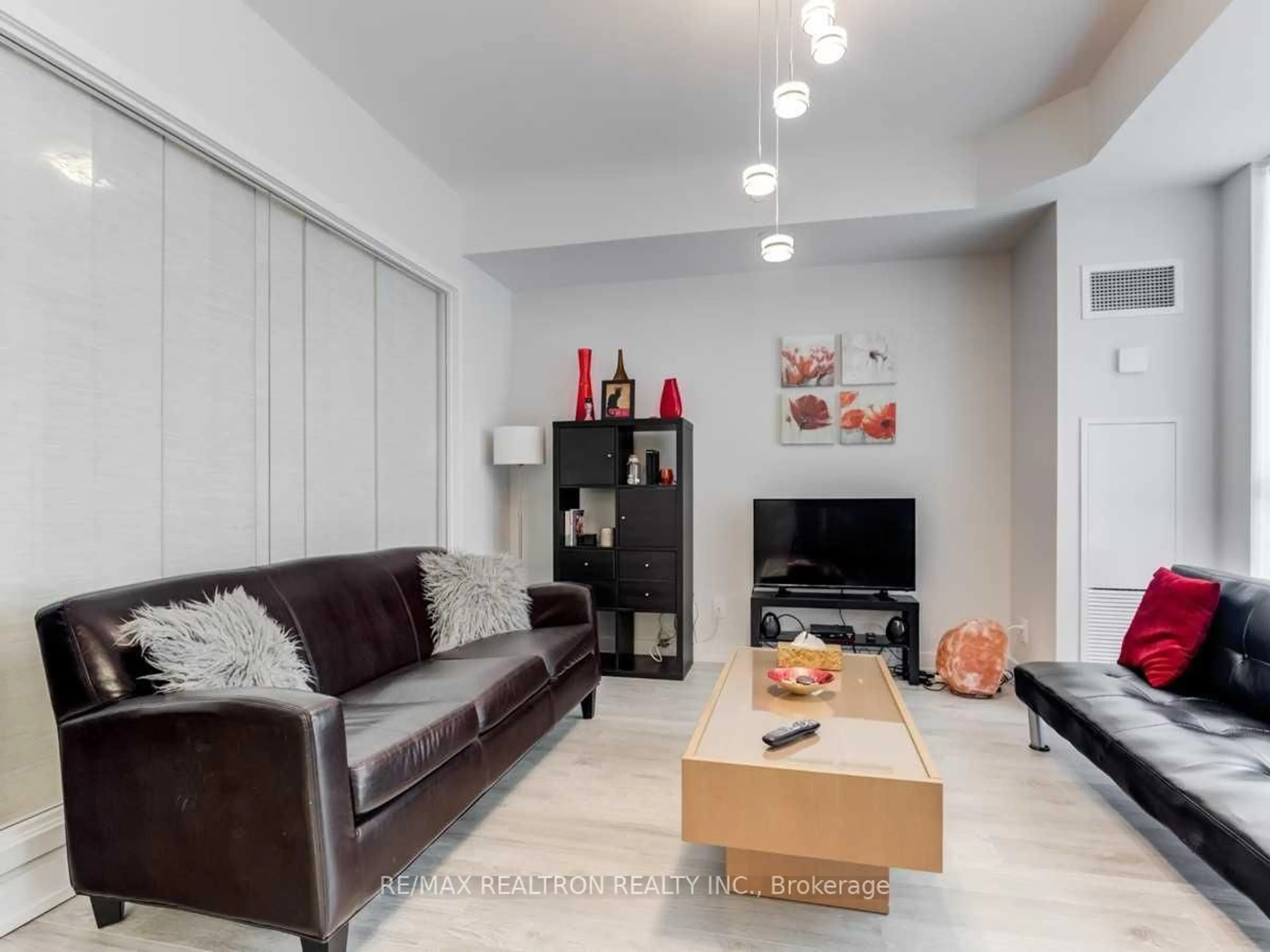 Living room with furniture, unknown for 301 Sea Ray Ave #C223, Innisfil Ontario L9S 0L8