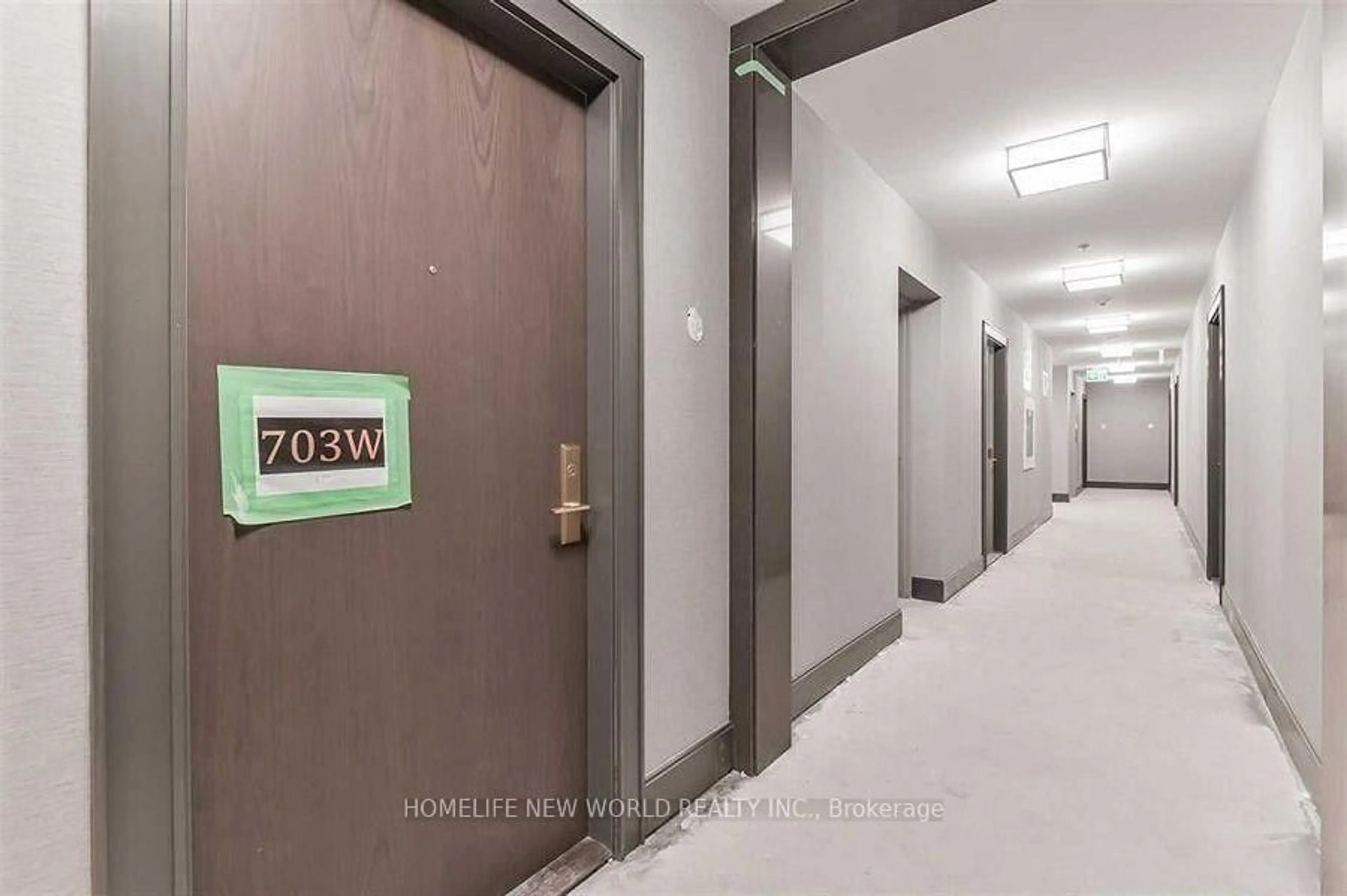Indoor foyer for 268 Buchanan Dr #703W, Markham Ontario L3R 8G9