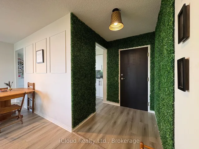 91 Townsgate Dr #710, Vaughan 5