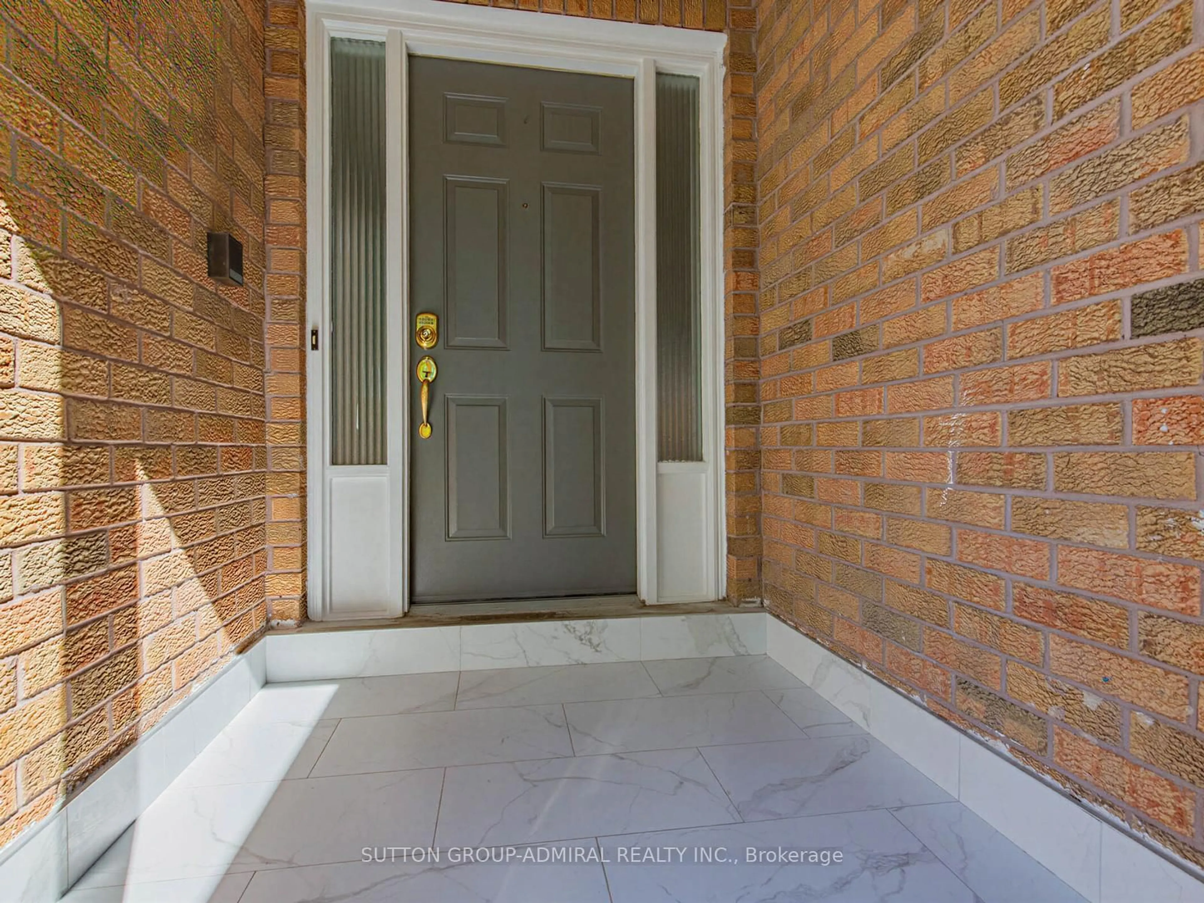 Indoor entryway for 69 Anthony Lane, Vaughan Ontario L4K 3L1