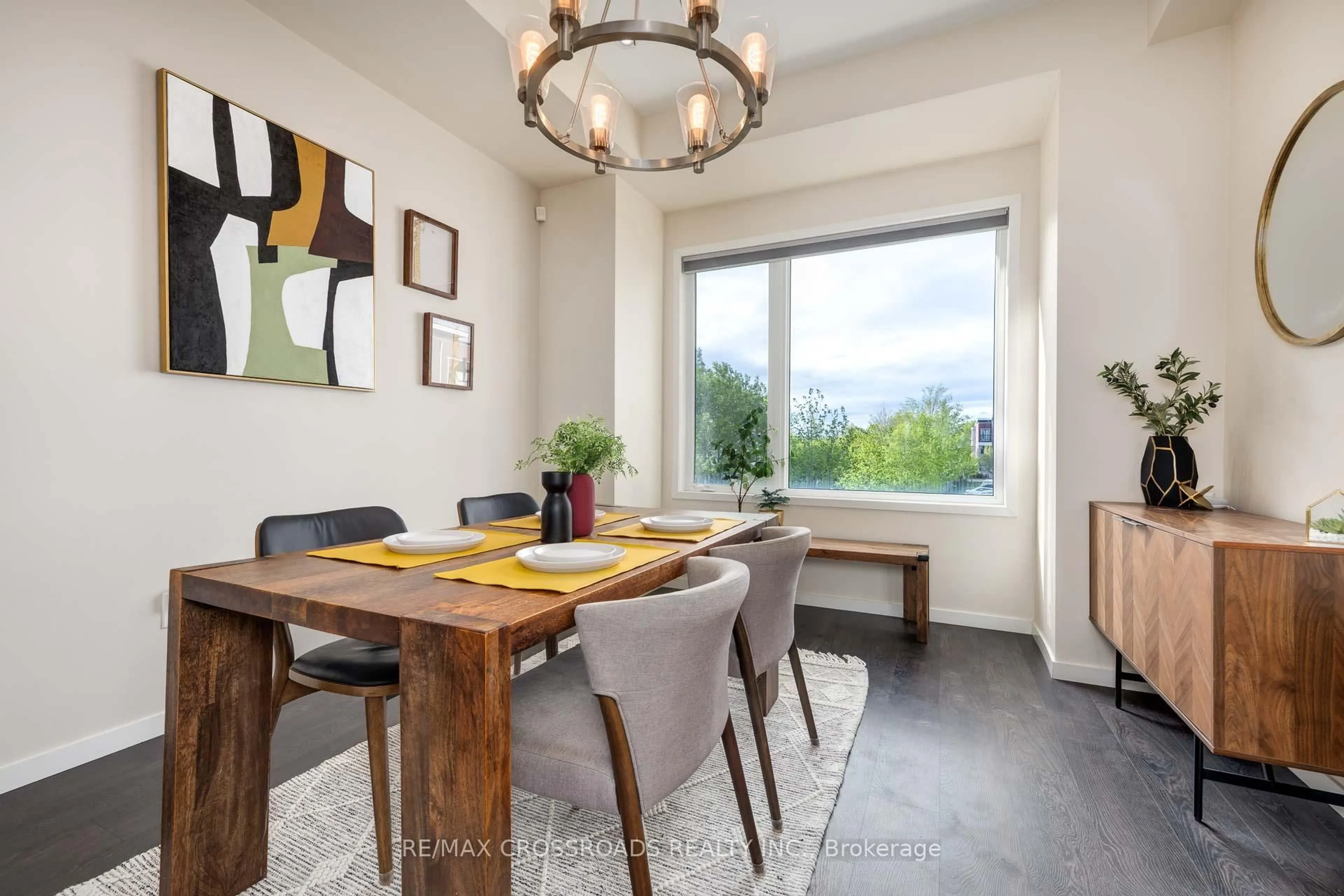 Dining room, unknown for 114 Genuine Lane, Richmond Hill Ontario L4B 0E5