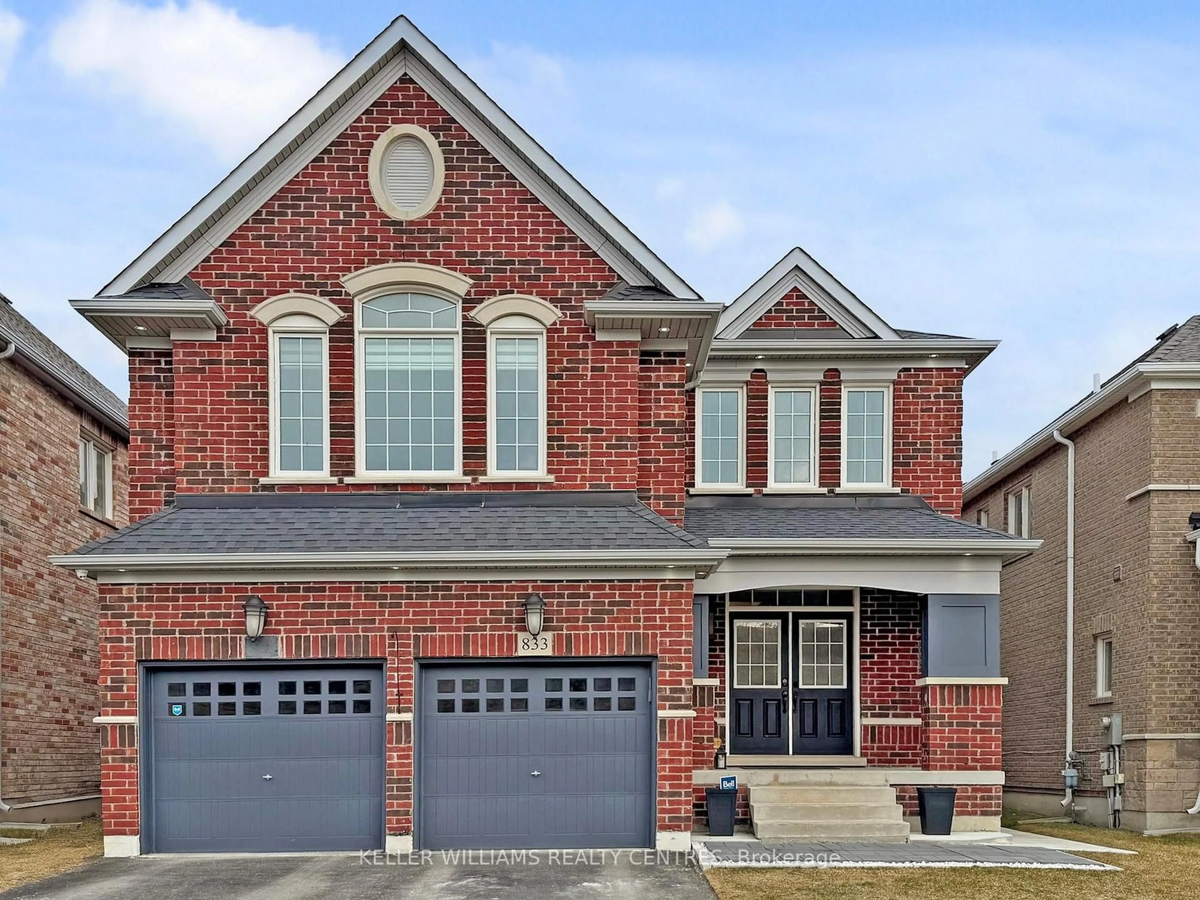 Home with brick exterior material, street for 833 Langford Blvd, Bradford West Gwillimbury Ontario L3L 0X6