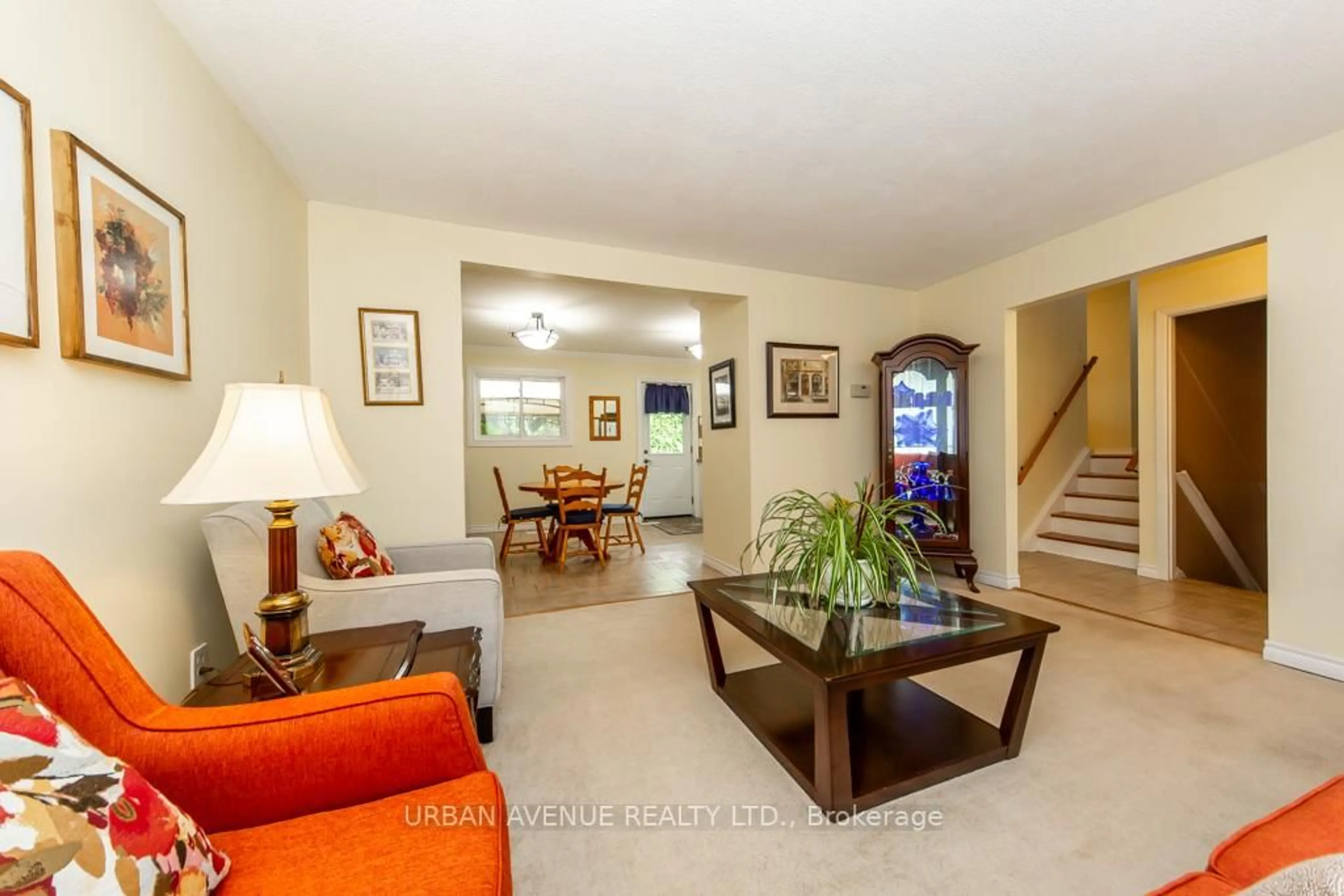 Unknown for 579 Rupert Ave, Whitchurch-Stouffville Ontario L4A 1W2
