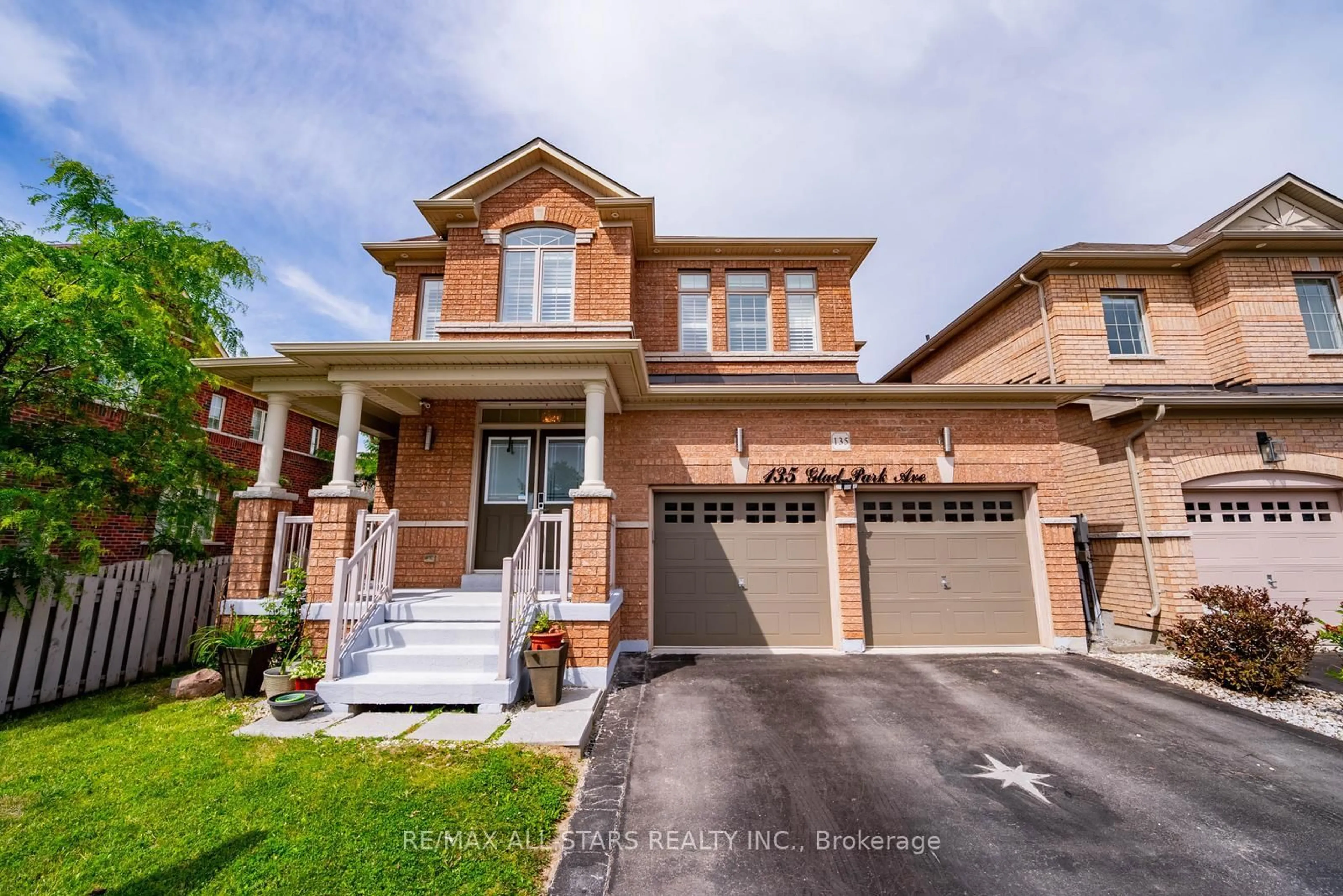 Home with brick exterior material, street for 135 Glad Park Ave, Whitchurch-Stouffville Ontario L4A 1X5
