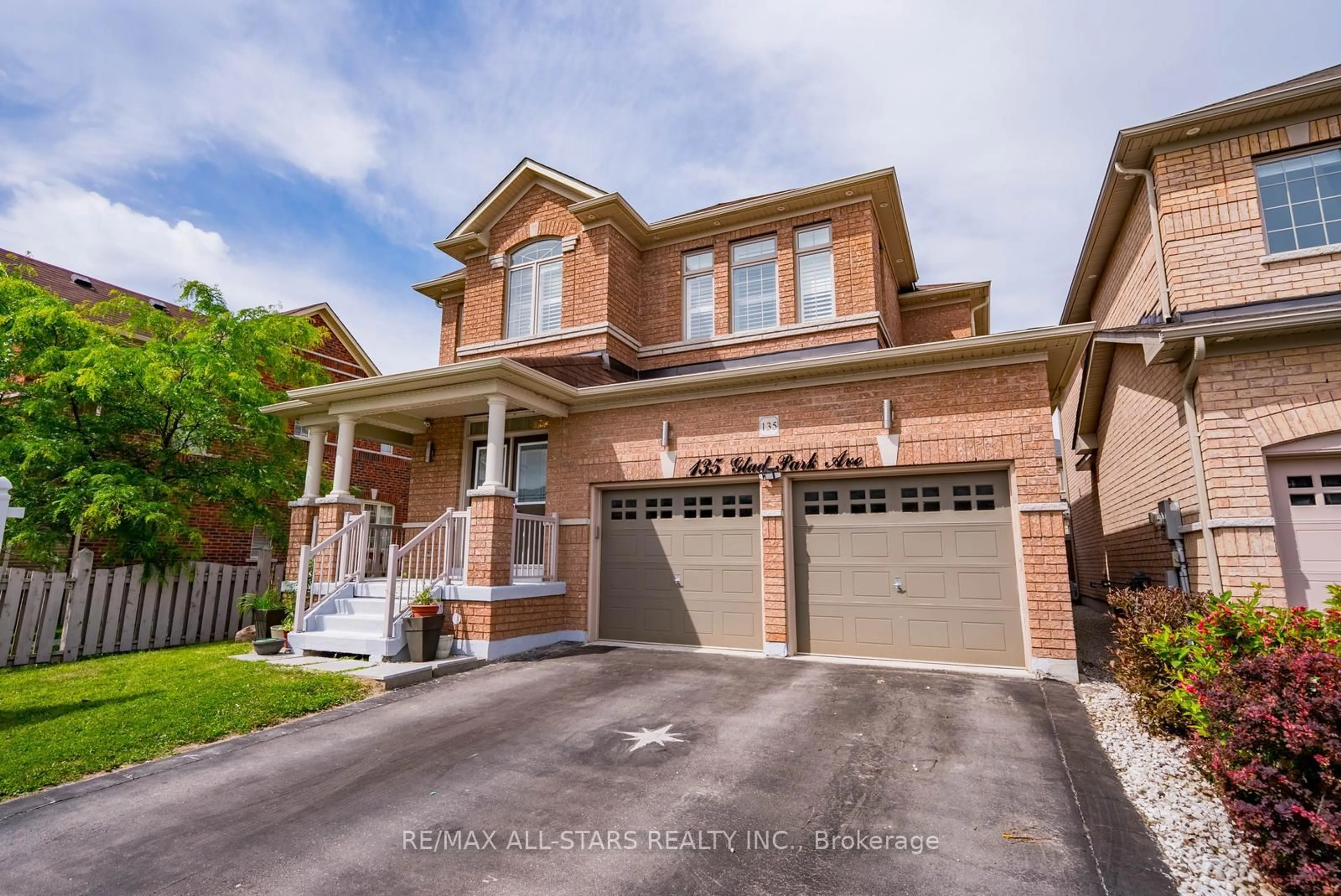 Home with brick exterior material, street for 135 Glad Park Ave, Whitchurch-Stouffville Ontario L4A 1X5