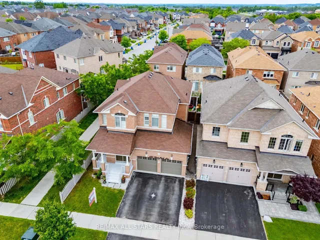 135 Glad Park Ave, Whitchurch-Stouffville 4