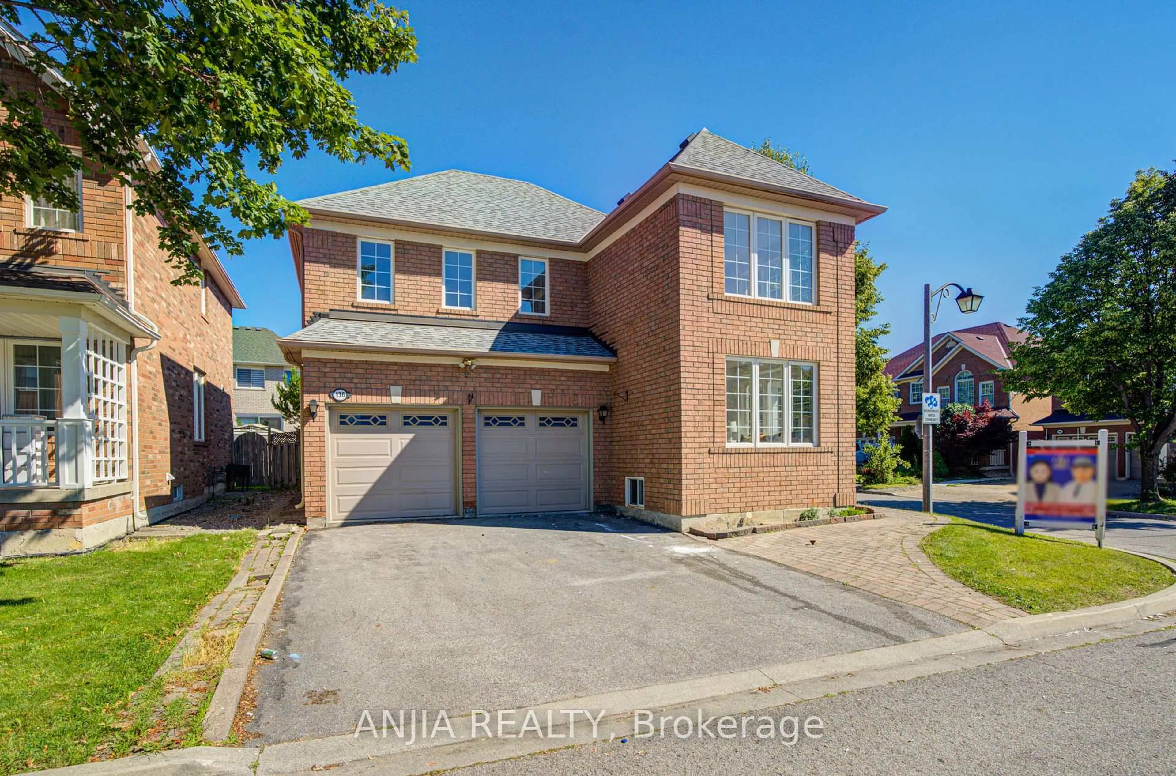 Home with brick exterior material, street for 136 Winston Castle Dr, Markham Ontario L6C 2N4
