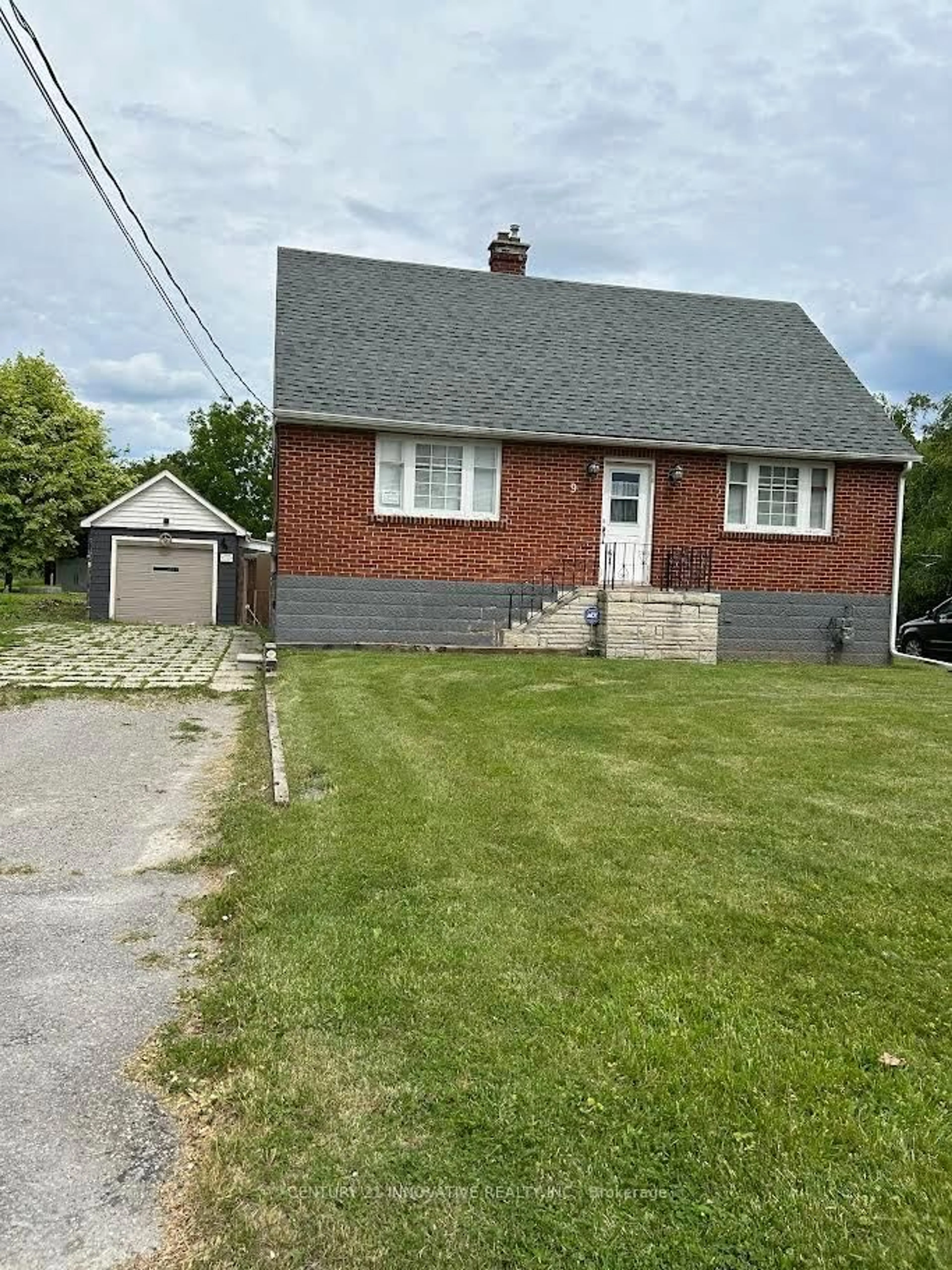 A pic from outside/outdoor area/front of a property/back of a property/a pic from drone, street for 9 Wales Ave, Markham Ontario L3P 2C2