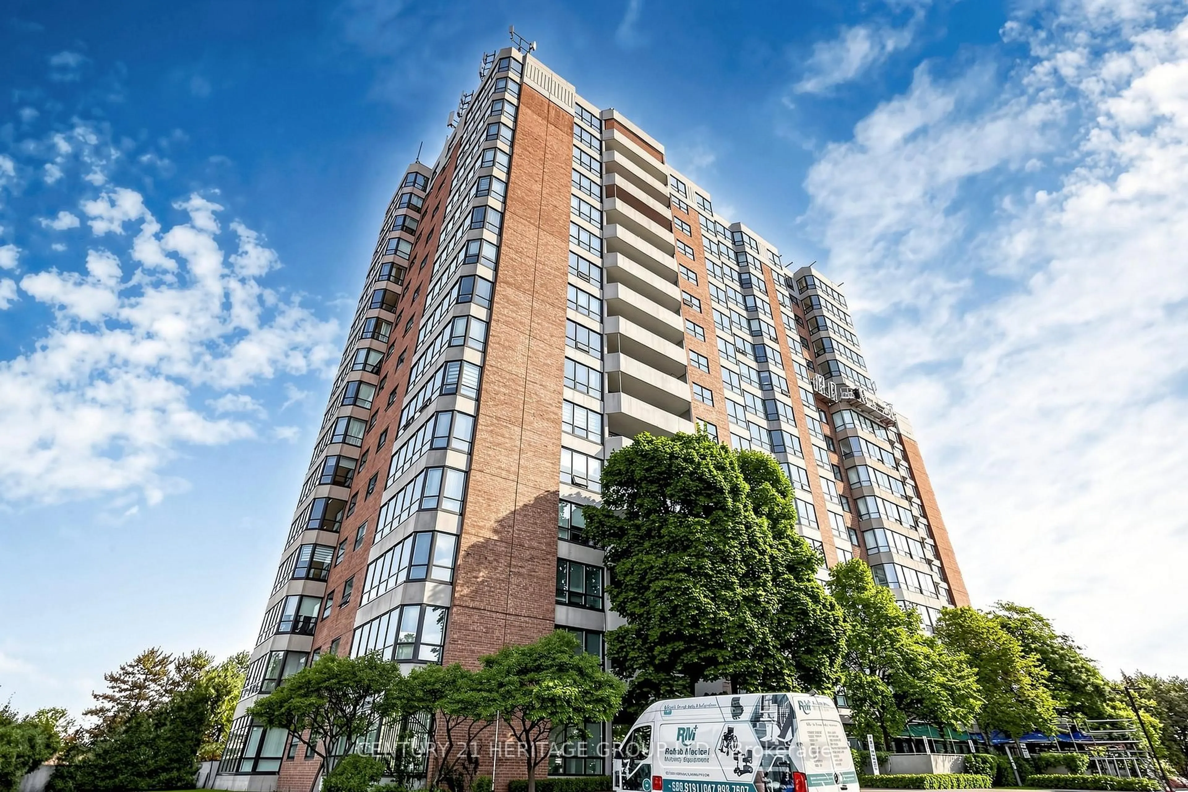 Unknown for 7601 Bathurst St #210, Vaughan Ontario L4J 4H5