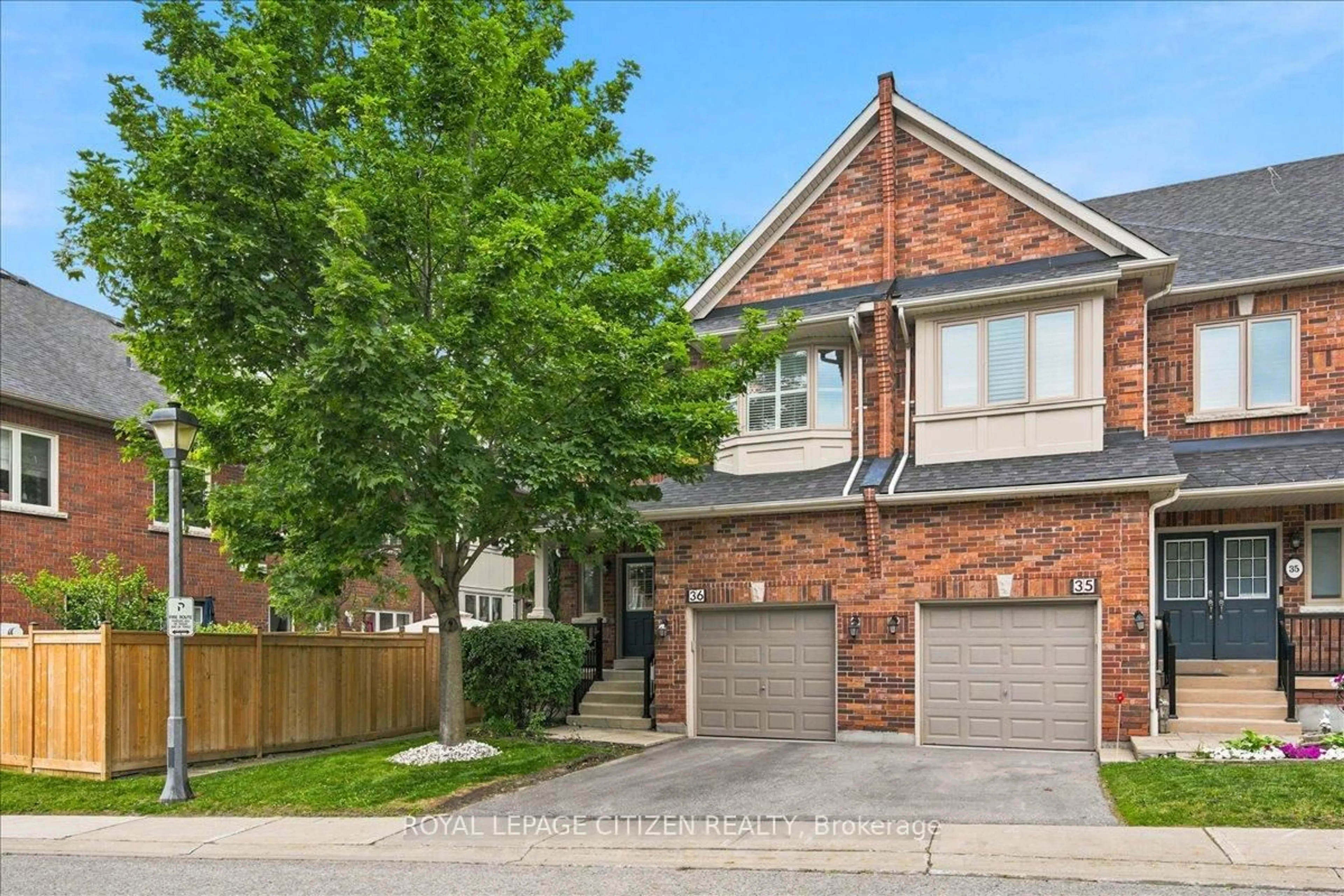 Home with brick exterior material, street for 255 Shaftsbury Ave #36, Richmond Hill Ontario L4C 0L9