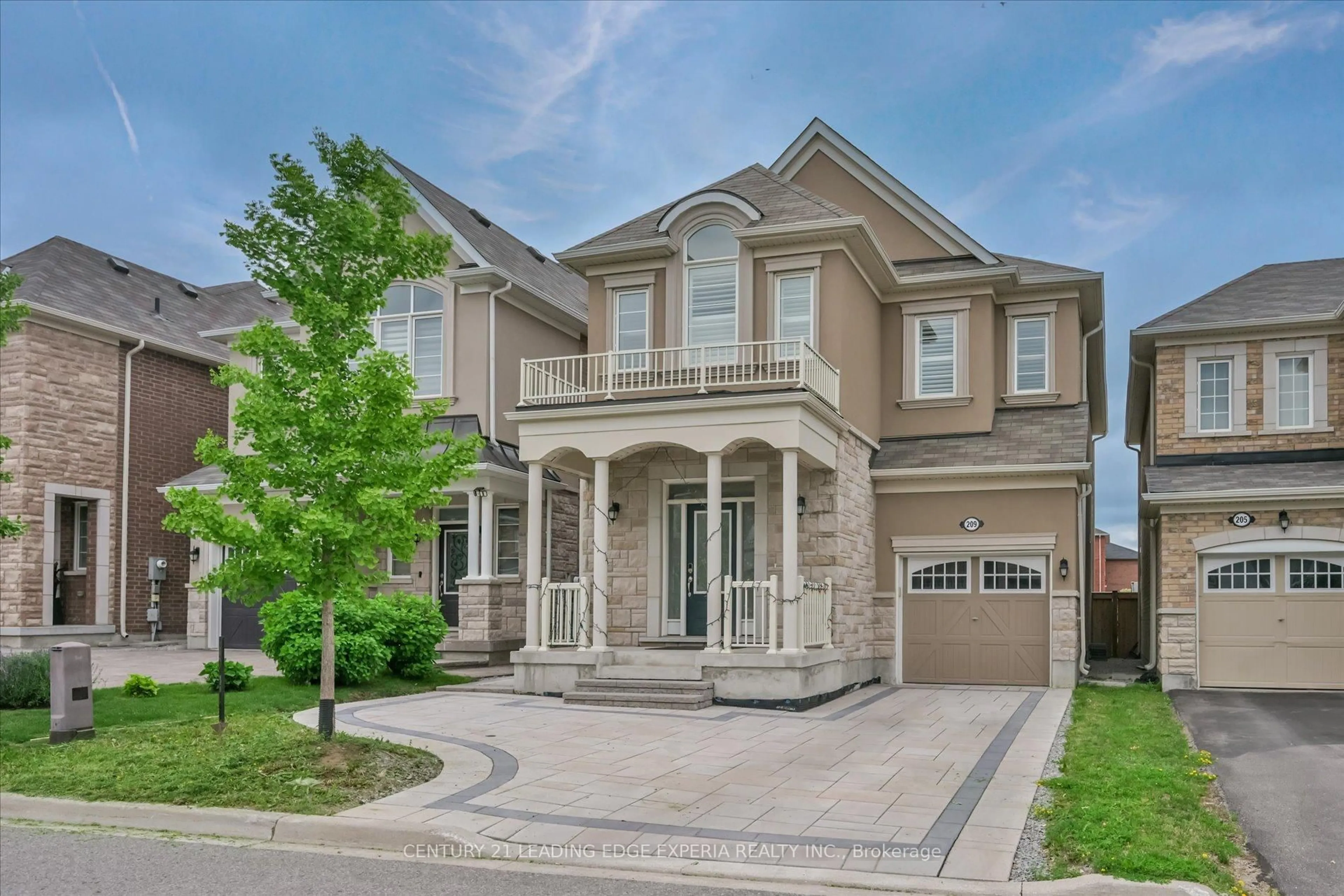 Home with brick exterior material, street for 209 Baber Cres, Aurora Ontario L4G 0Y6