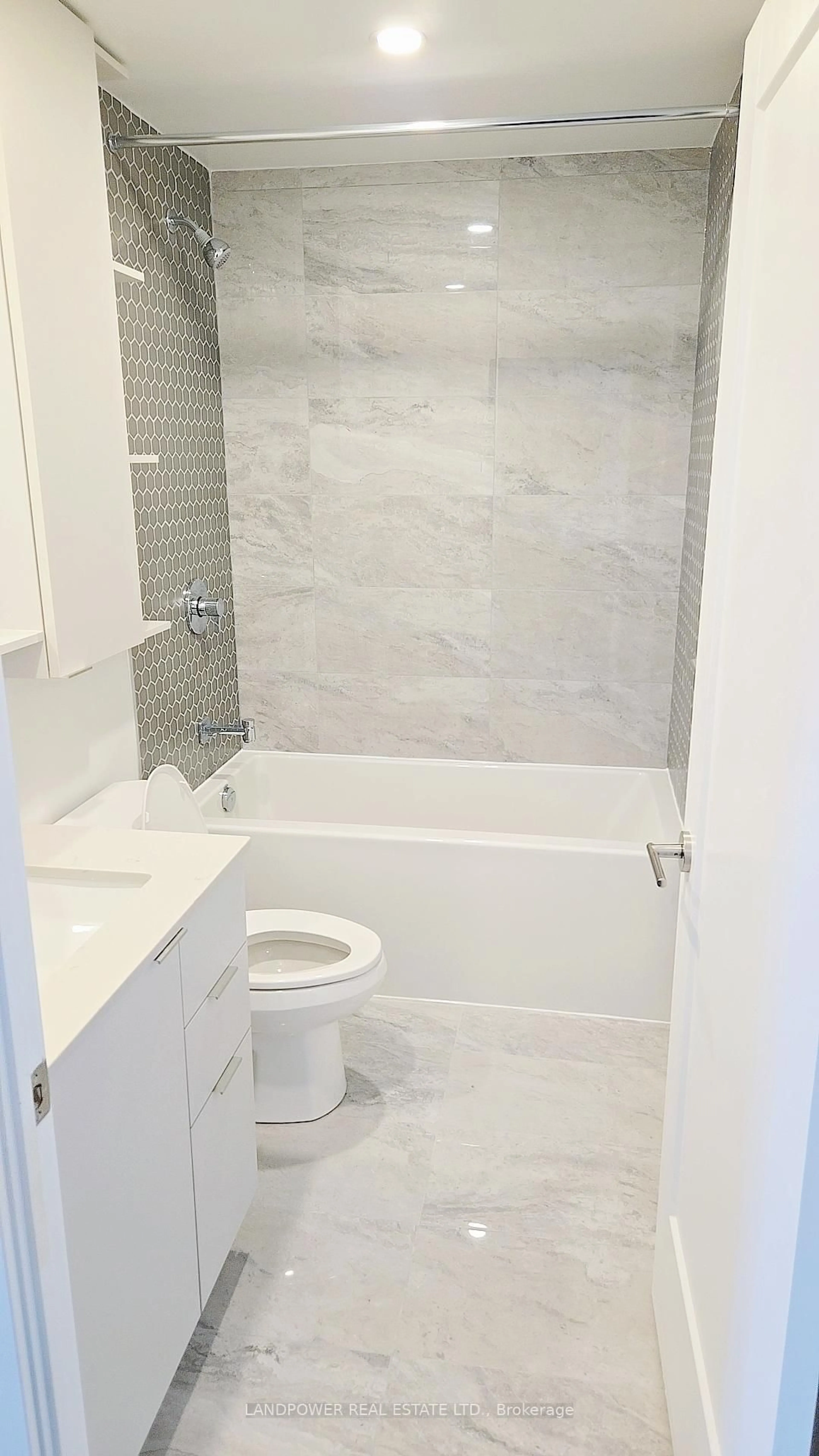 Contemporary bathroom, ceramic/tile floor for 9 Clegg Rd #1117, Markham Ontario L6G 0H3