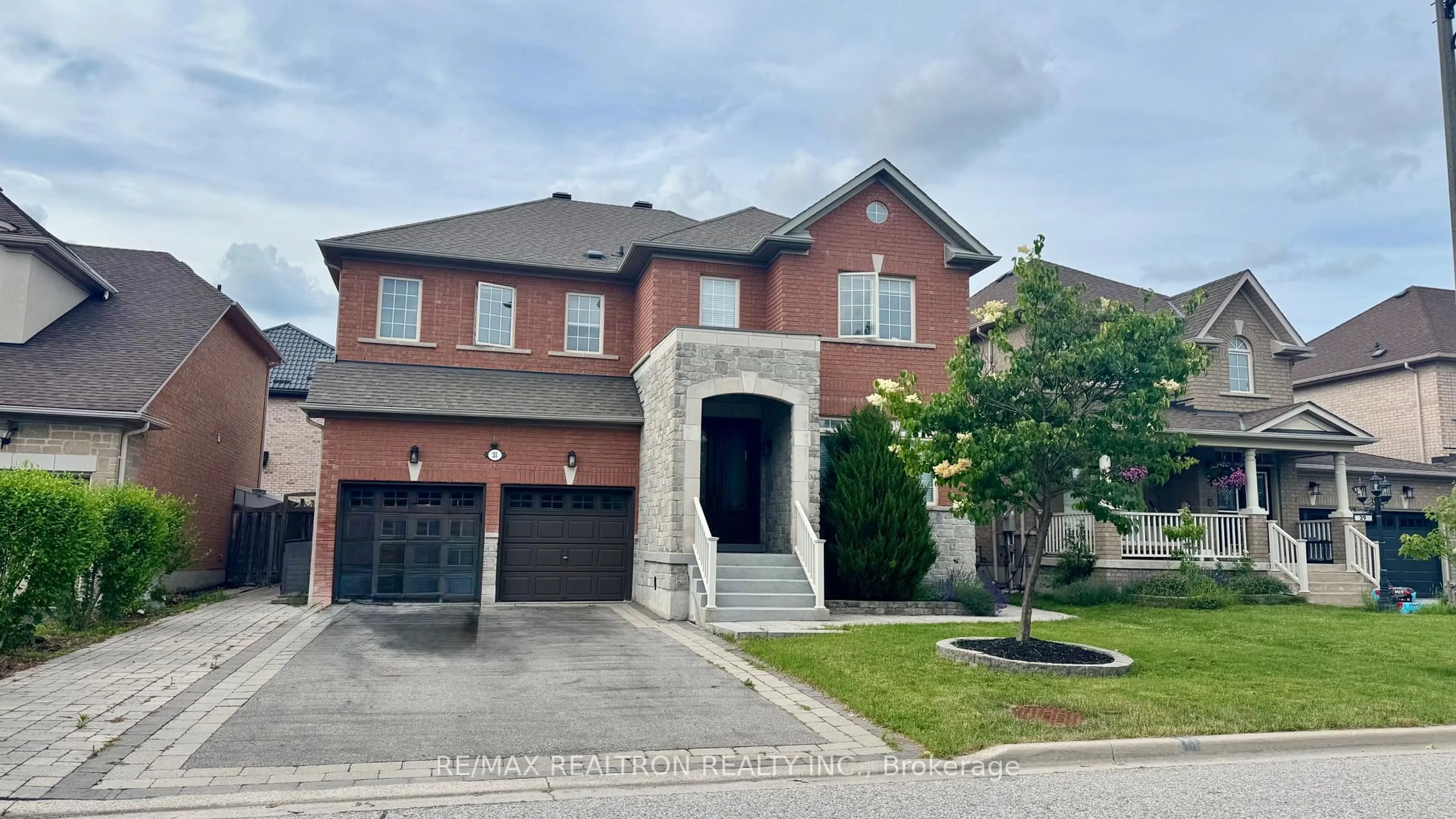 Home with brick exterior material, street for 31 Glaceport Cres, Markham Ontario L6C 3C3