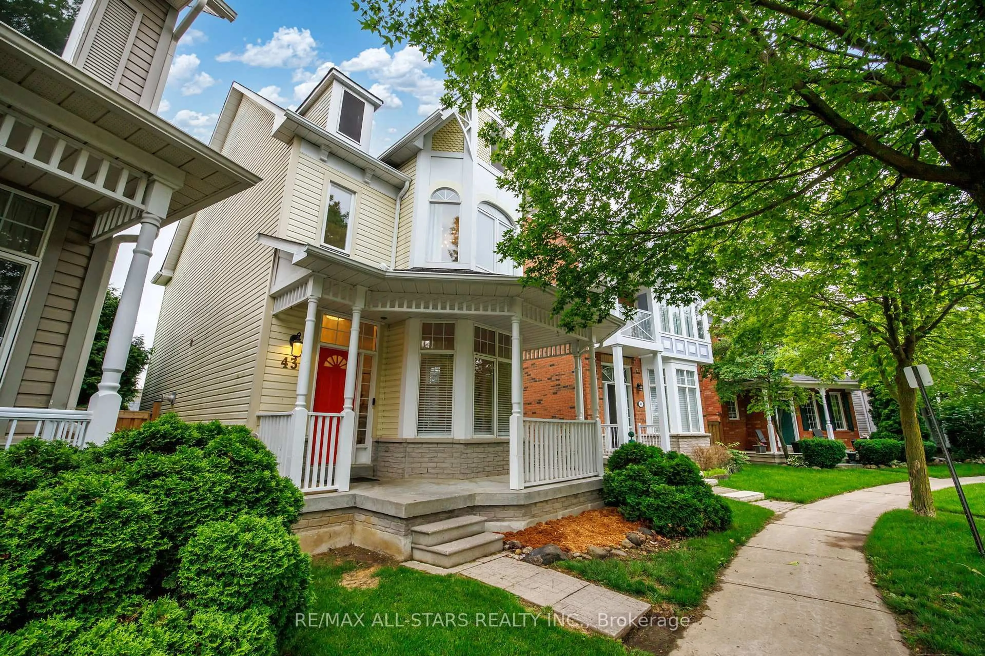 Home with brick exterior material, street for 43 Cornell Common Rd, Markham Ontario L6B 1B5