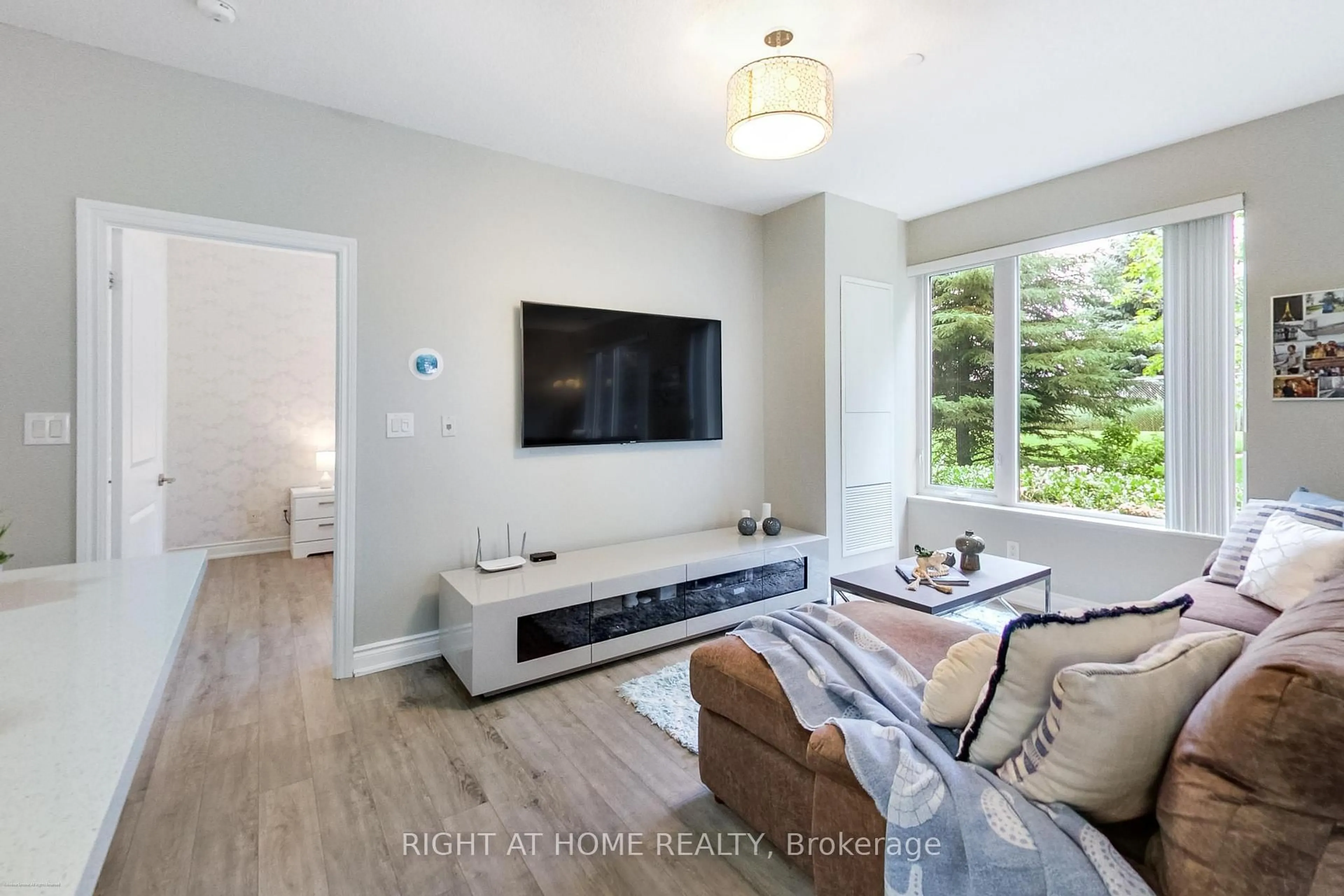Living room with furniture, unknown for 277 South Park Rd #115, Markham Ontario L3T 0B7