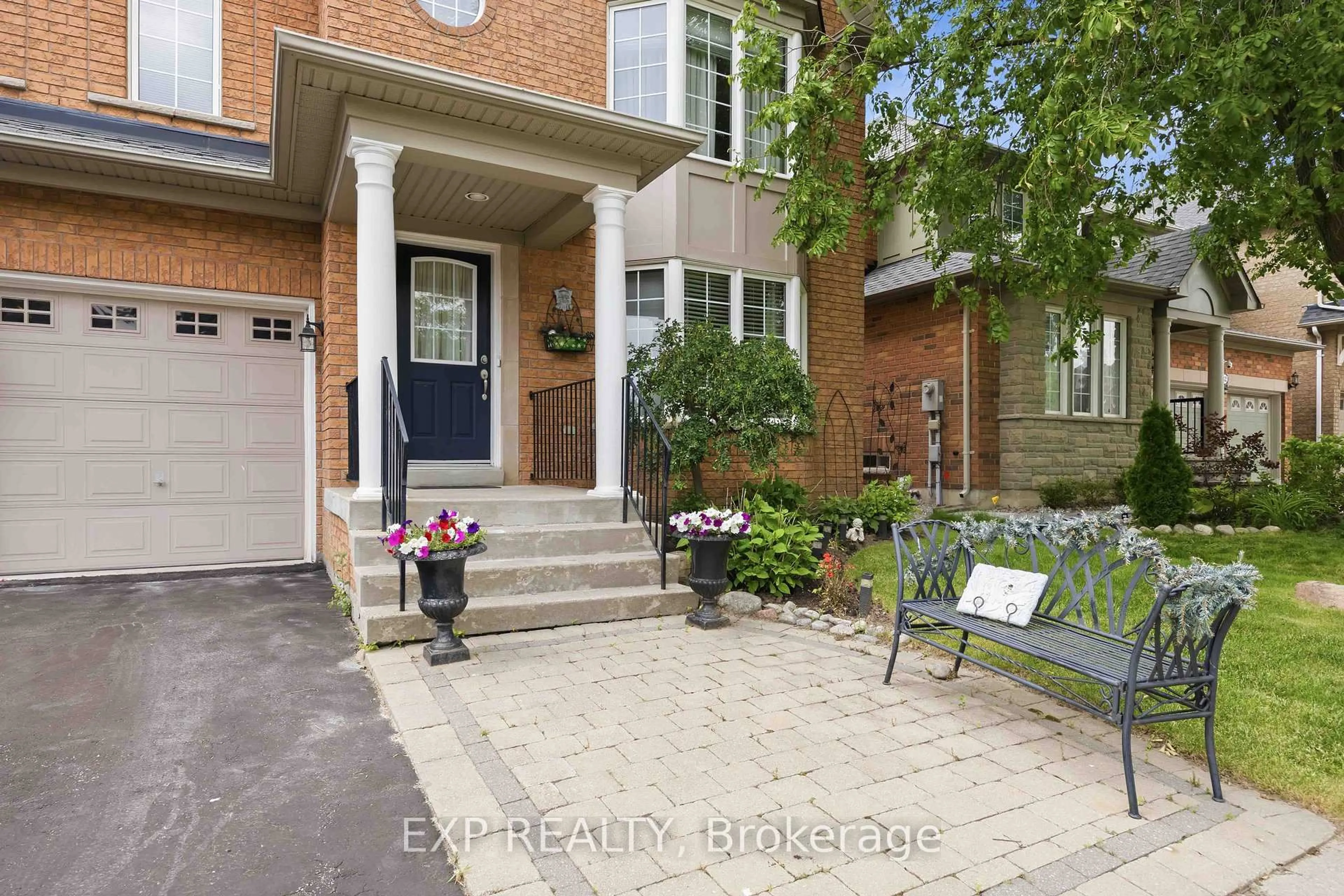Unknown for 30 Rollinghill Rd, Richmond Hill Ontario L4E 4C5
