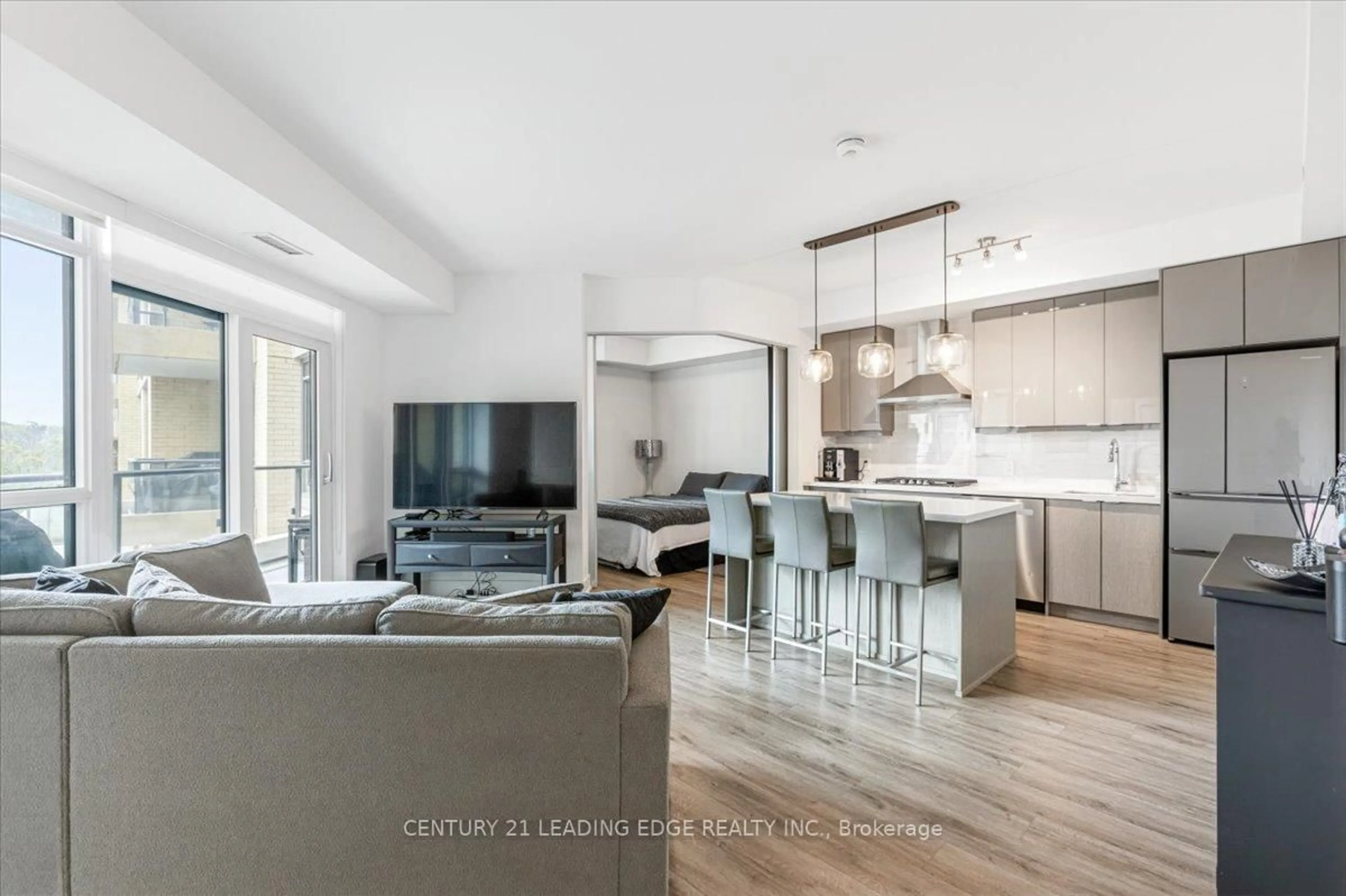 Open concept kitchen, unknown for 11782 Ninth Line #401, Whitchurch-Stouffville Ontario L4A 5E9