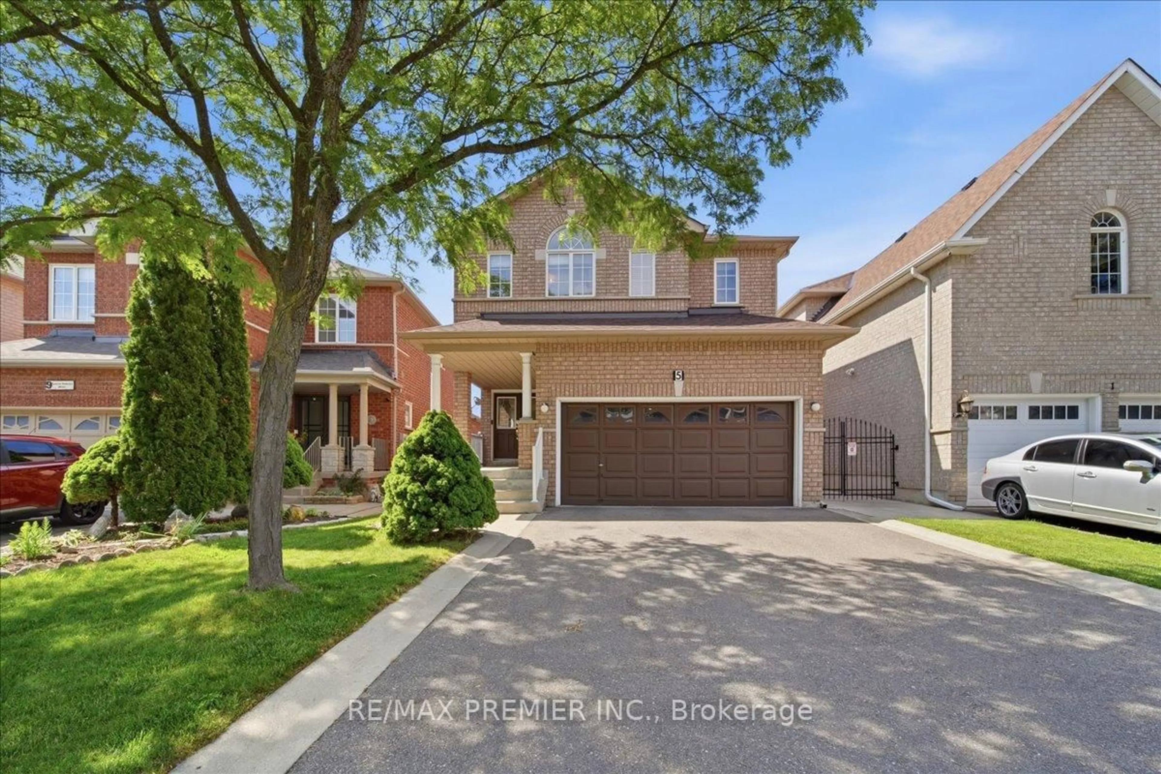 Home with brick exterior material, street for 5 Laura Sabrina Dr, Vaughan Ontario L4H 1X2