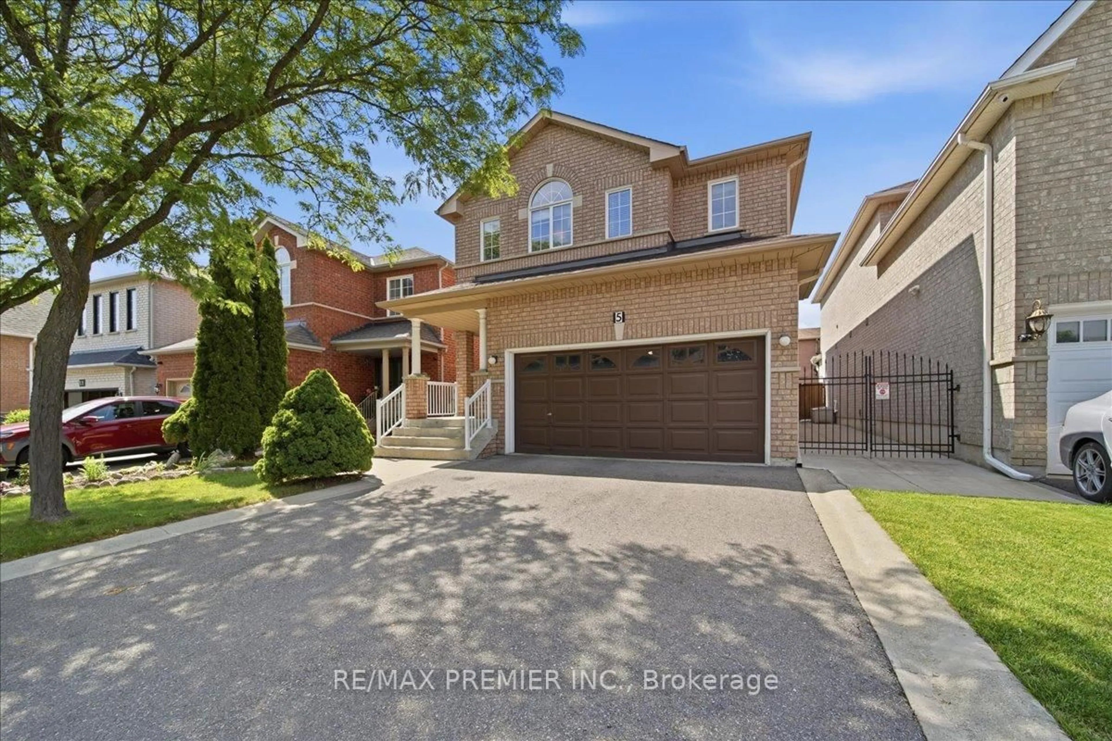Home with brick exterior material, street for 5 Laura Sabrina Dr, Vaughan Ontario L4H 1X2