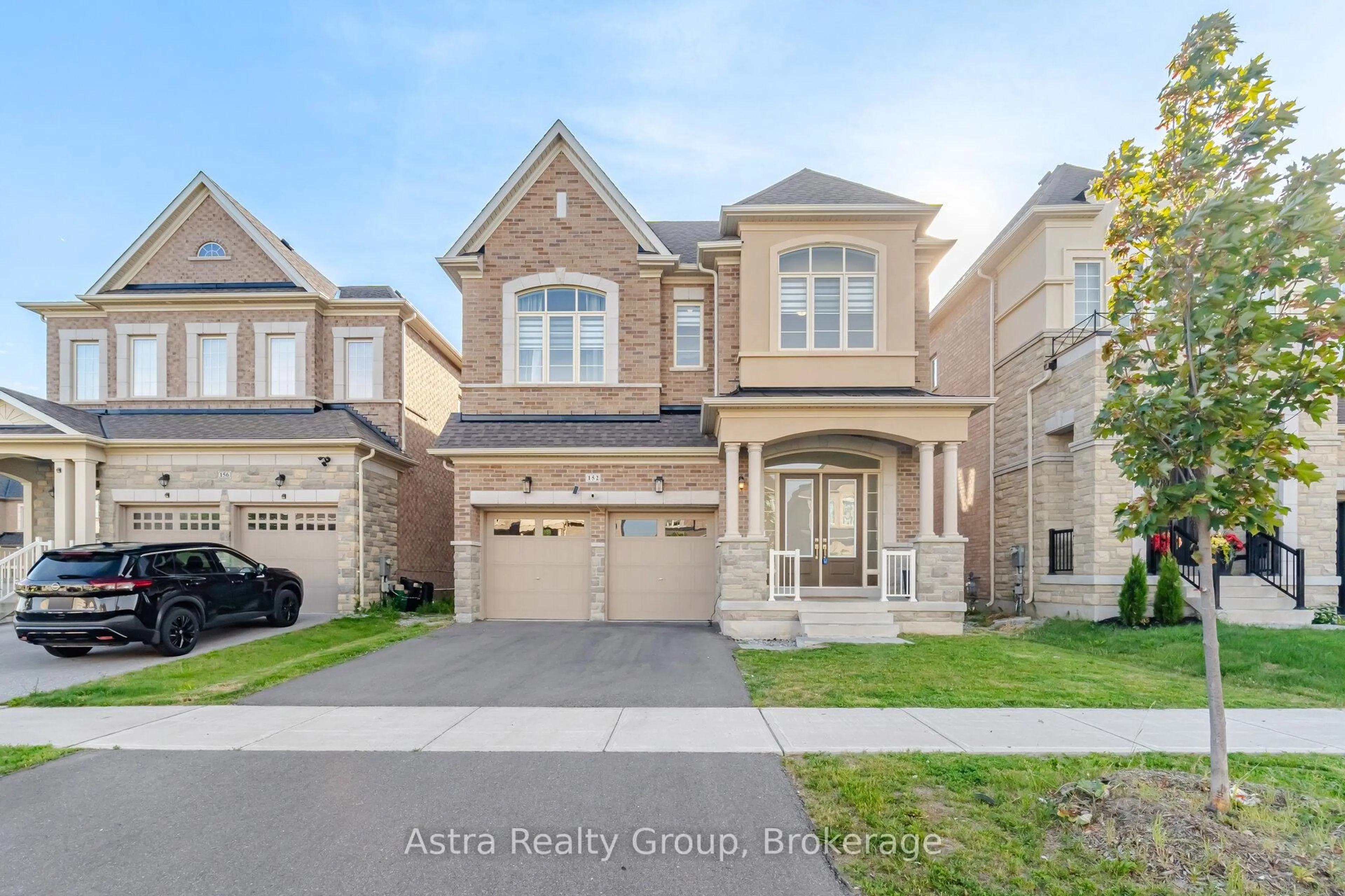Home with brick exterior material, street for 152 Stormont Tr, Vaughan Ontario L4H 4P5