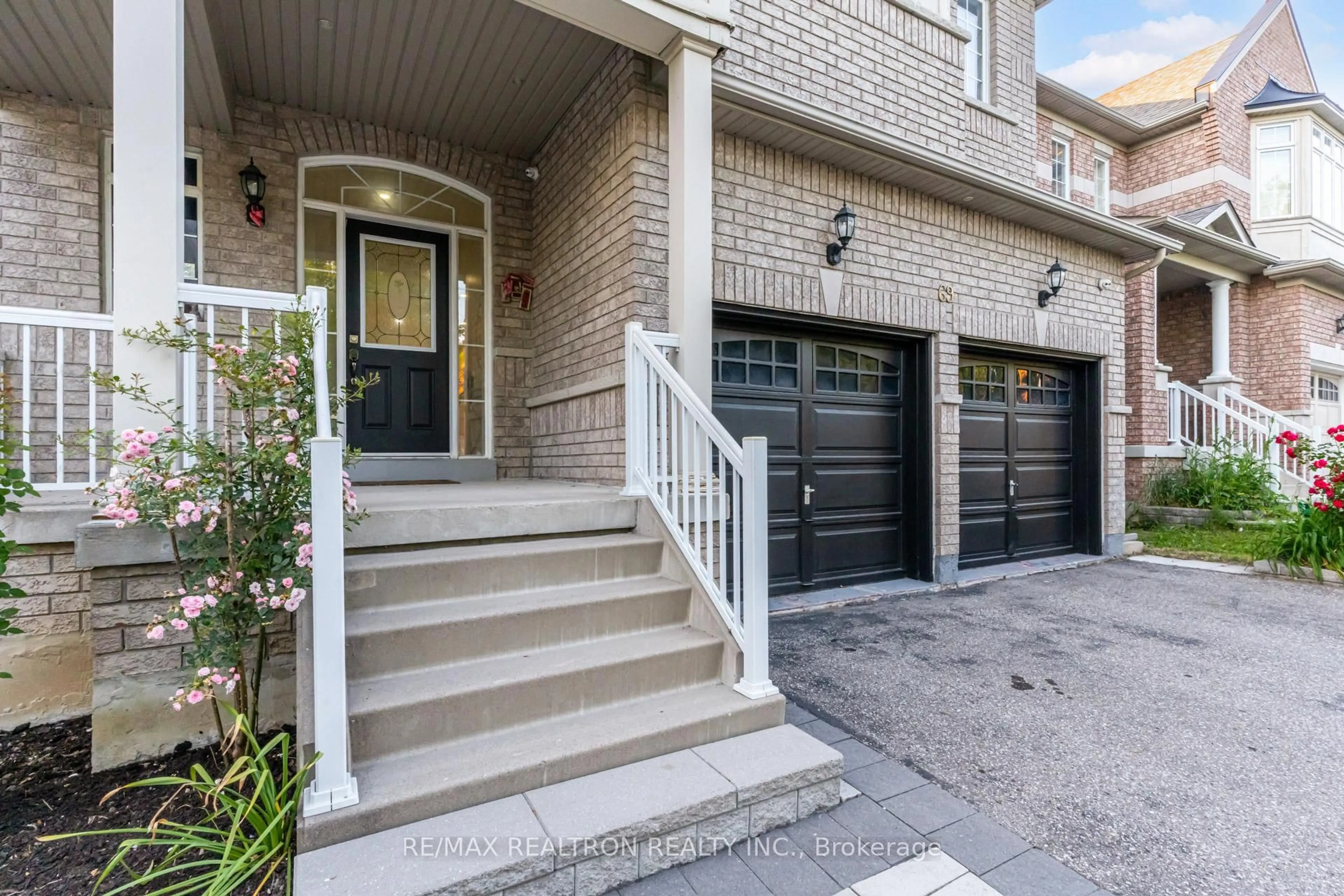 Home with brick exterior material, street for 69 Batchford Cres, Markham Ontario L6B 0C2