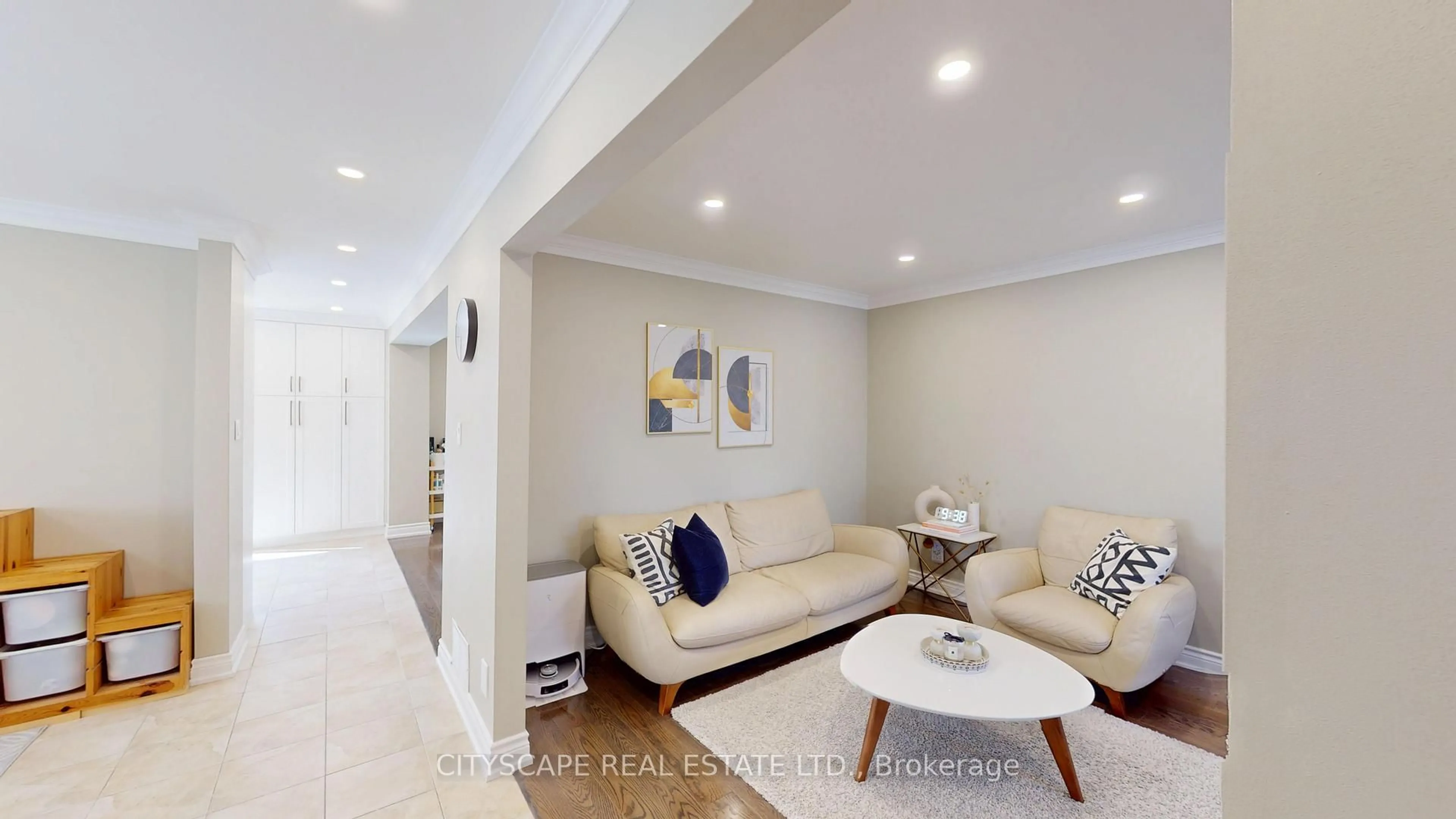 Living room with furniture, unknown for 17 Badessa Circ, Vaughan Ontario L4J 6E7