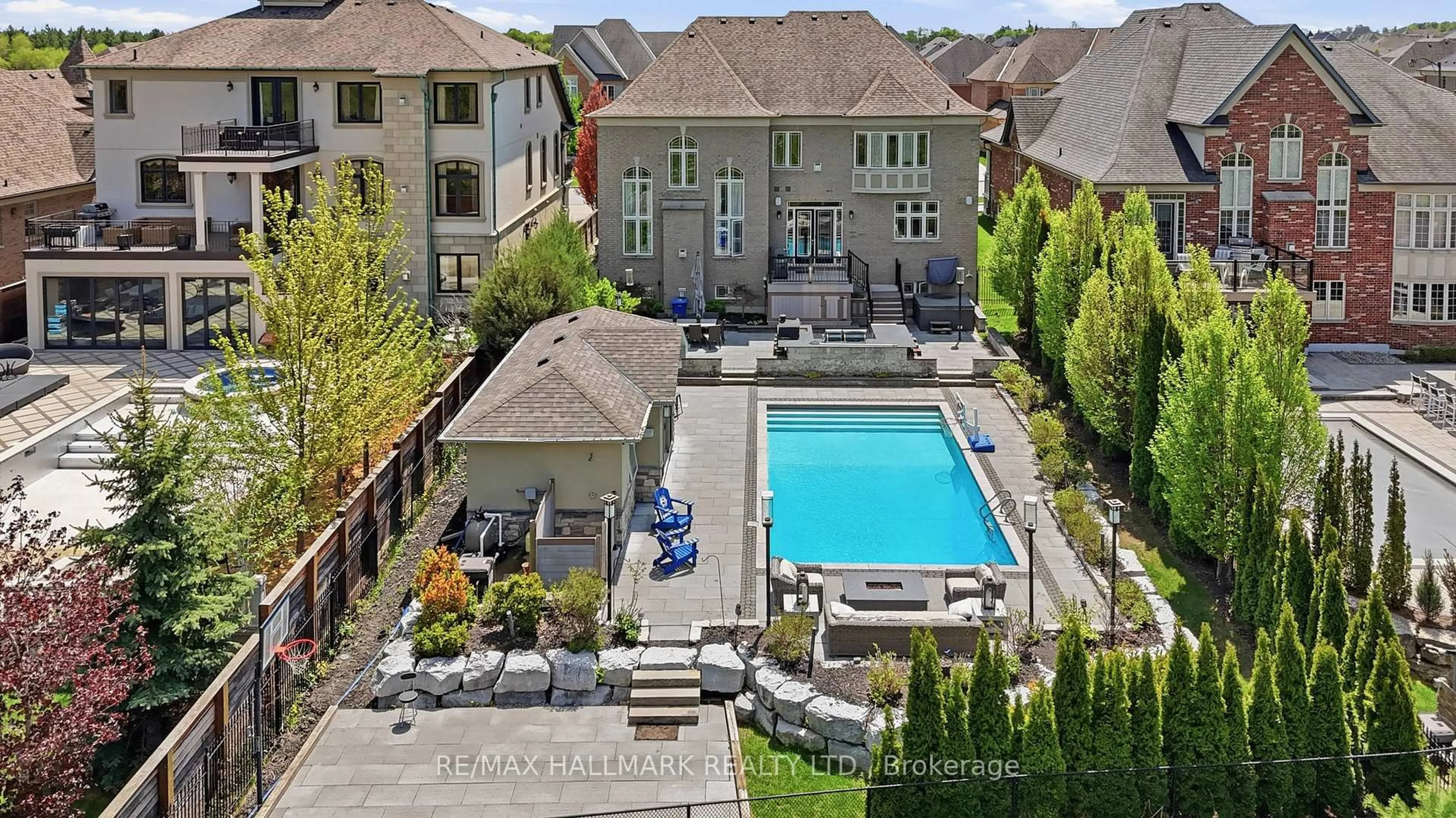 Pool for 24 Bluff Tr, King Ontario L7B 0A1