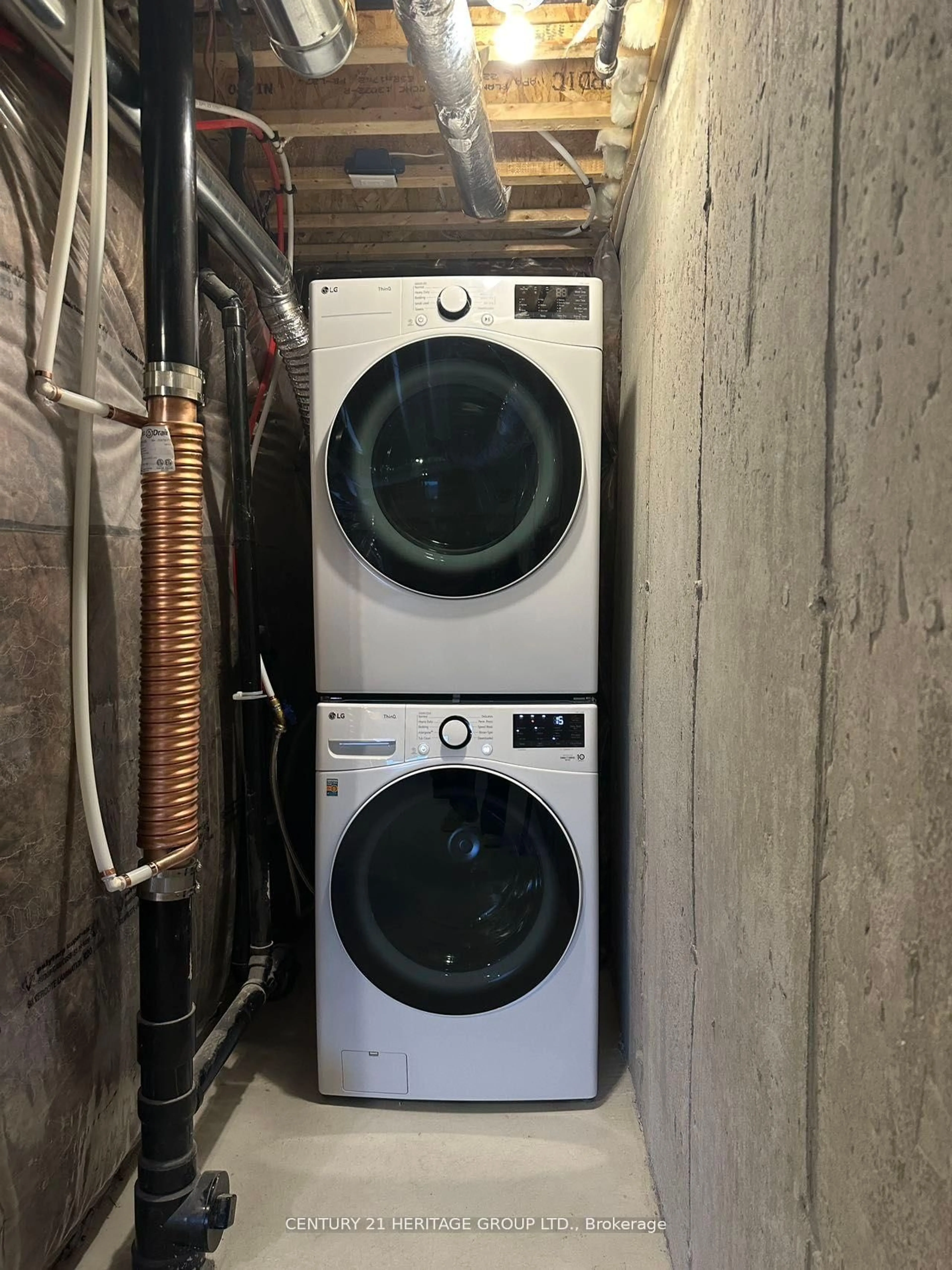 Laundry room for 55 Mikayla Lane, Markham Ontario L1M 2J1