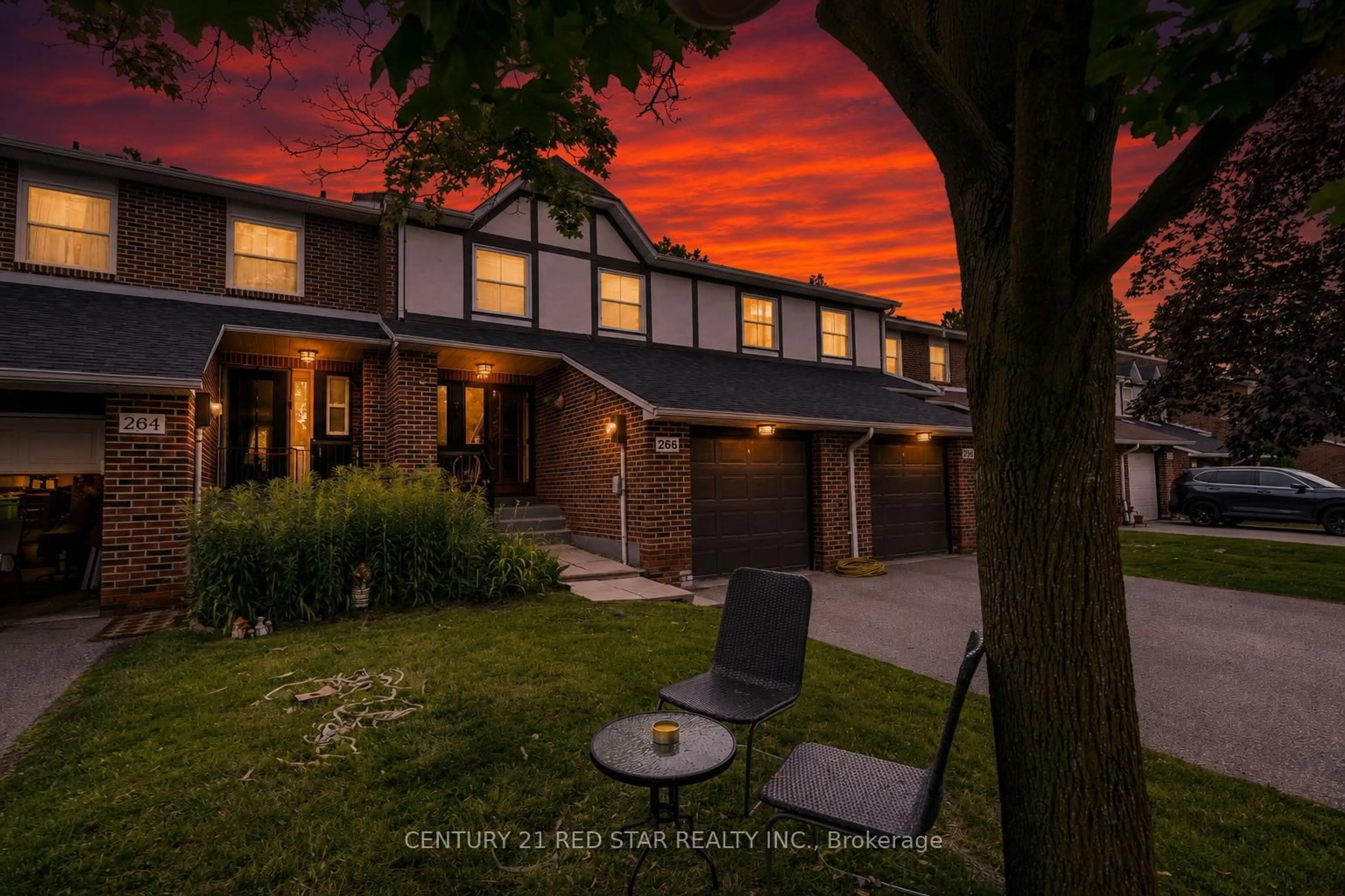 Home with brick exterior material, unknown for 266 Simonston Blvd, Markham Ontario L3T 4T5