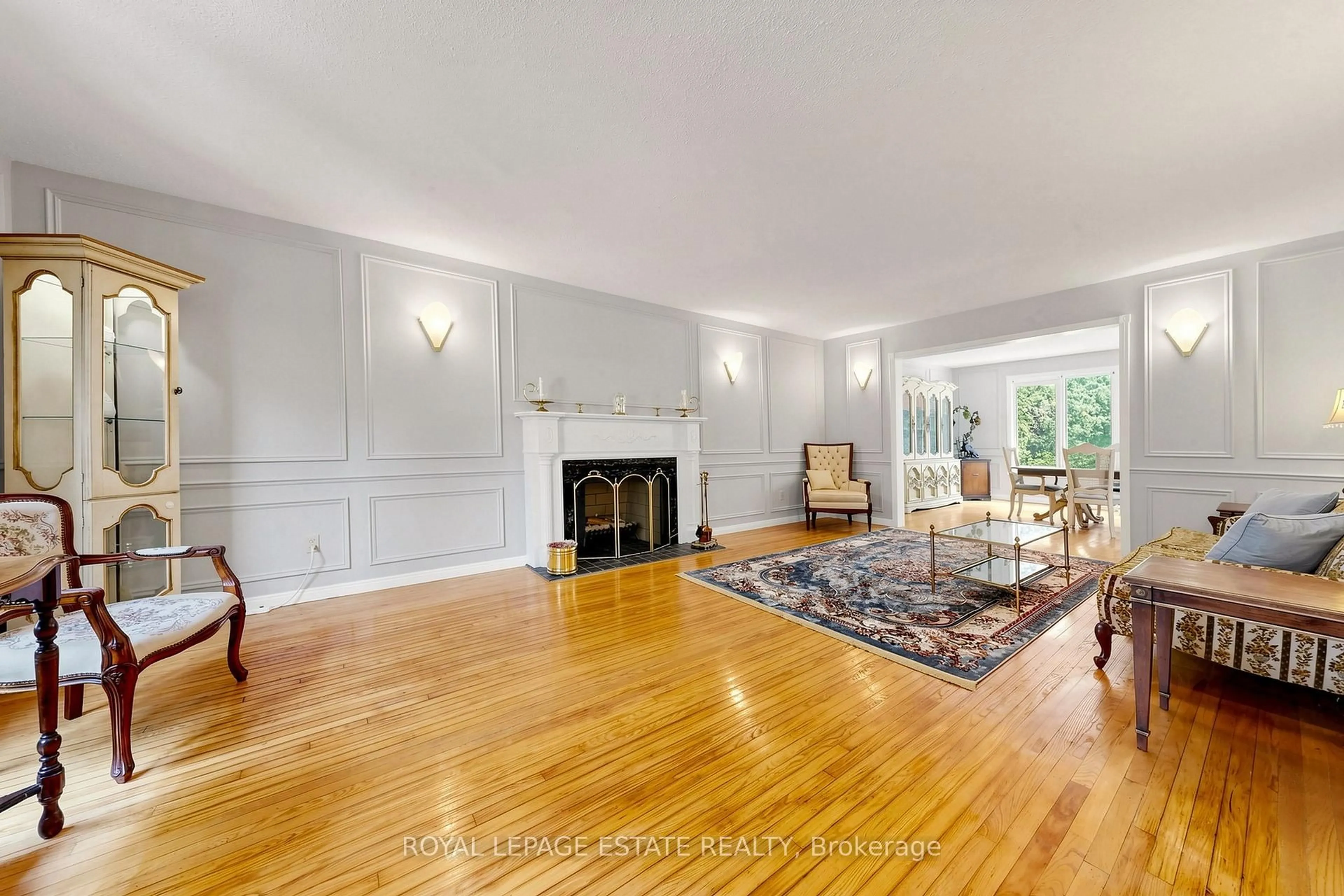 Unknown for 64 Hemingway Cres, Markham Ontario L3R 2V6